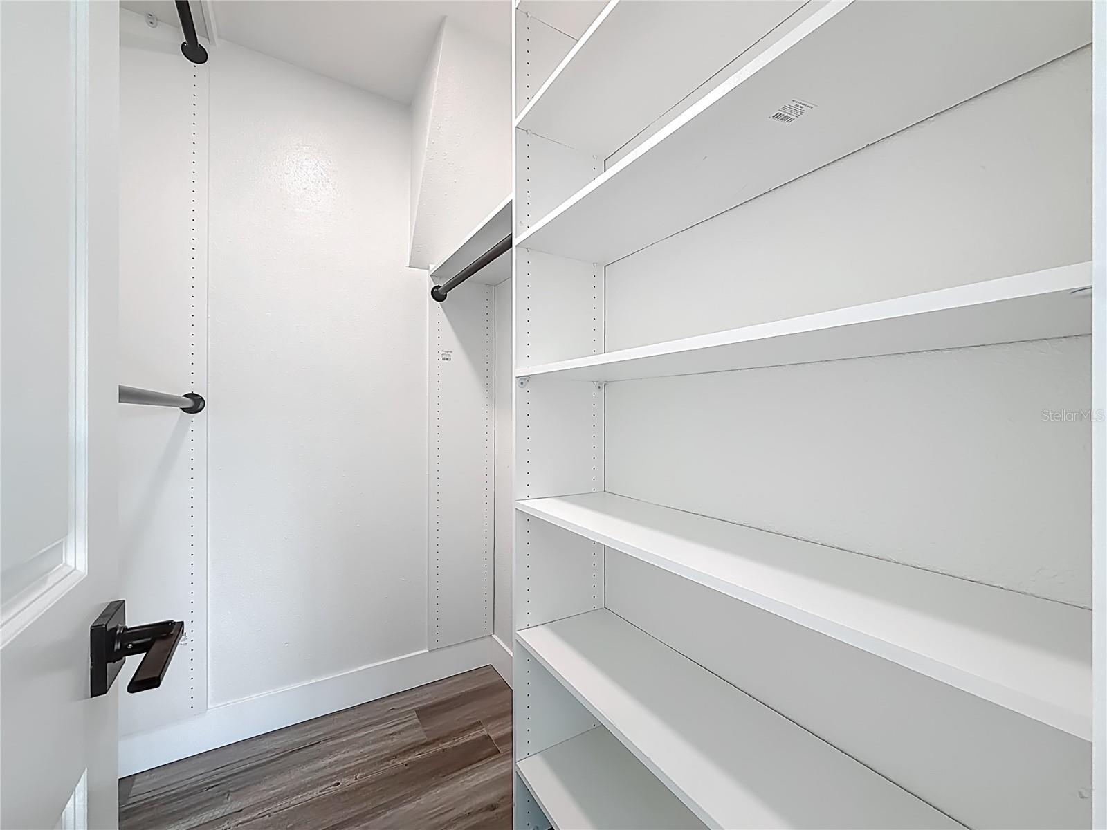 Image 41 of 71 For 2335 Murilla Way S