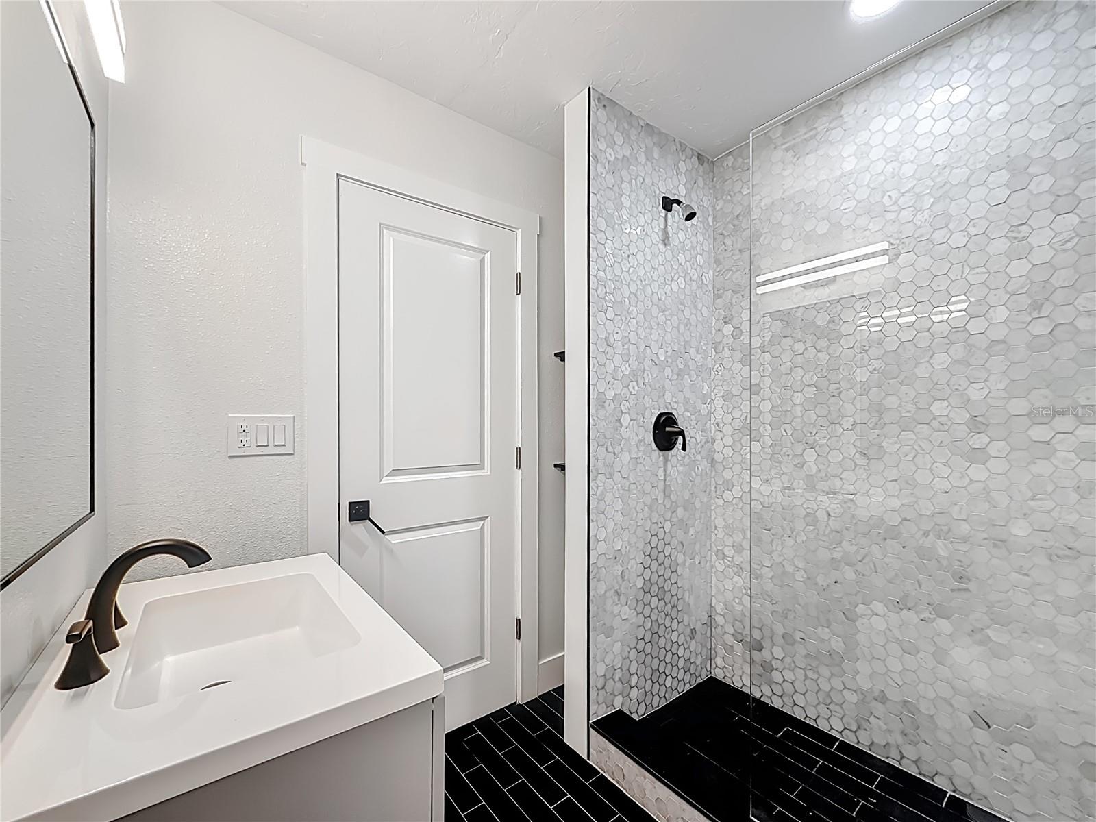 Image 44 of 71 For 2335 Murilla Way S