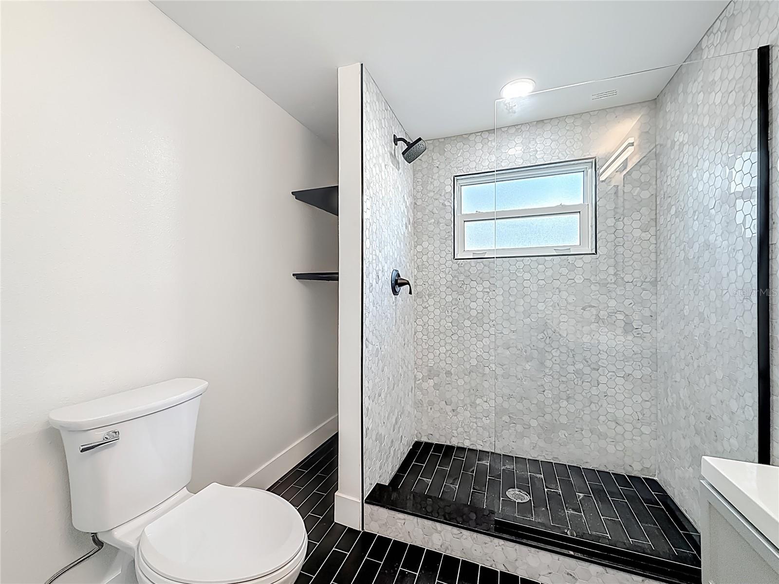 Image 50 of 71 For 2335 Murilla Way S