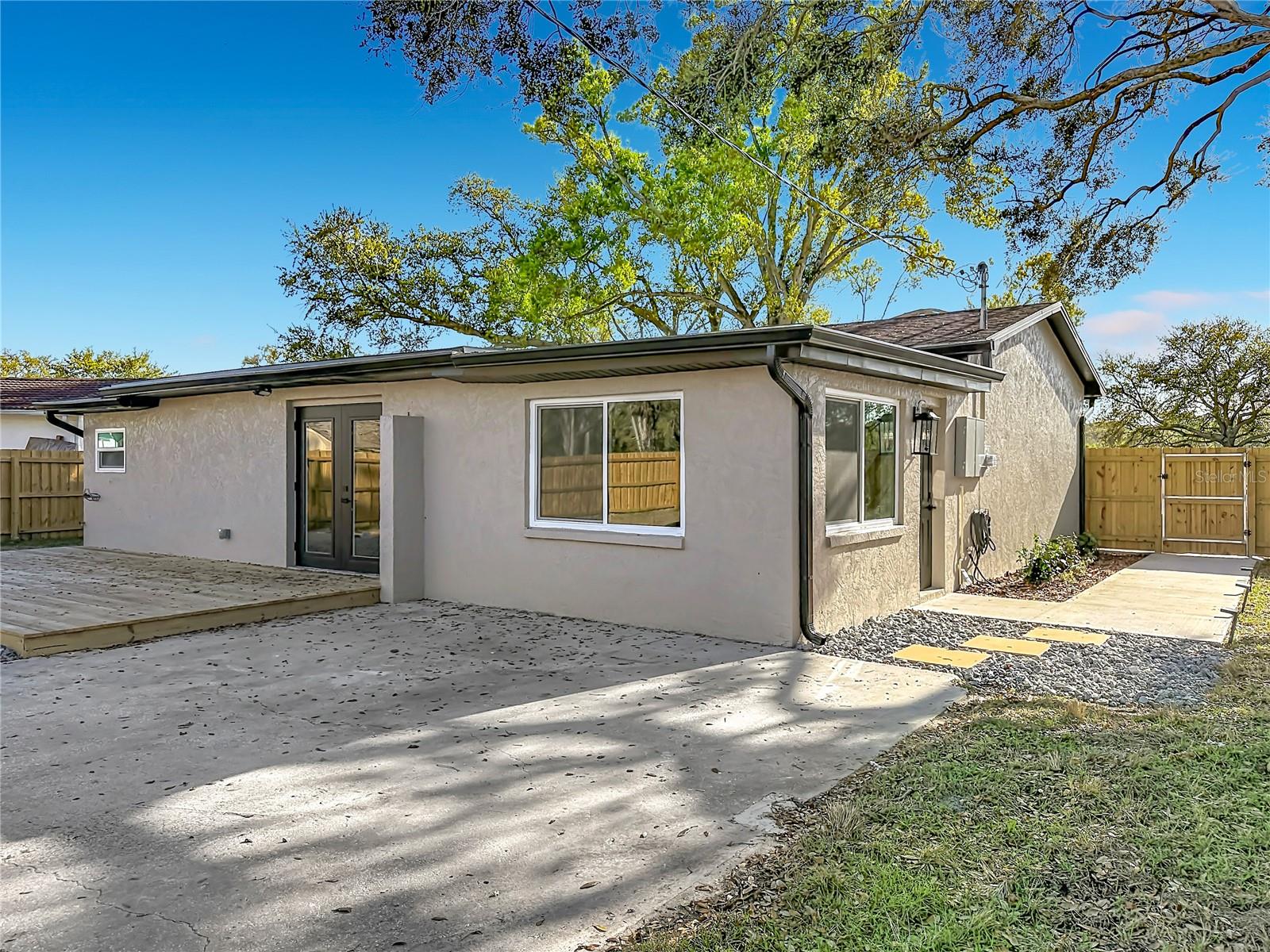 Image 54 of 71 For 2335 Murilla Way S