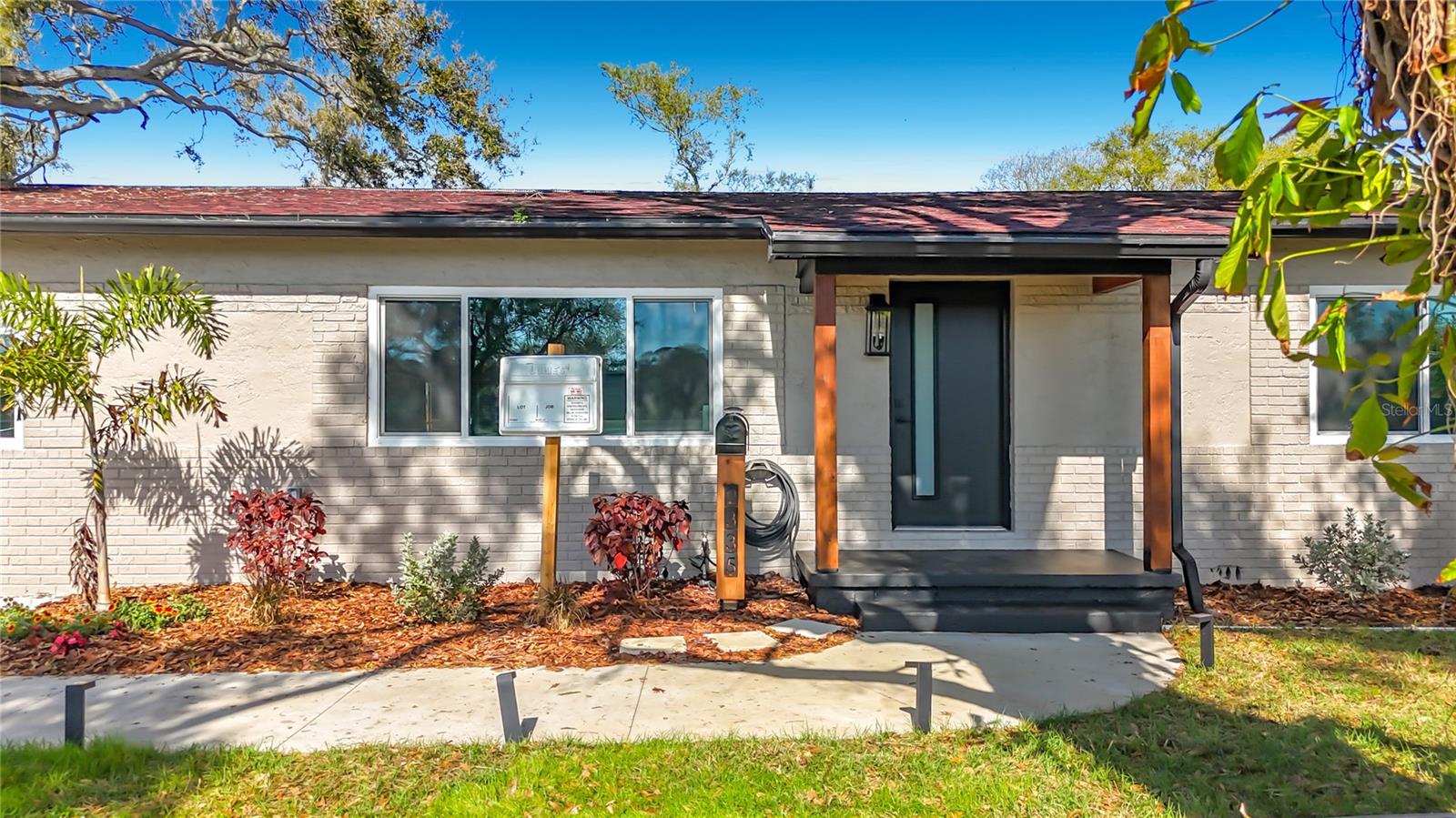 Image 6 of 71 For 2335 Murilla Way S