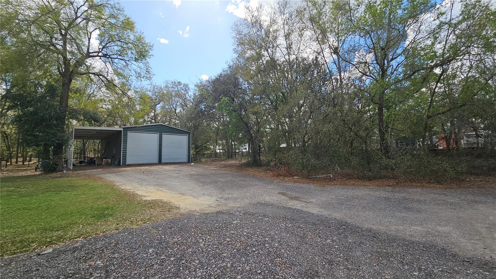 Listing photo id 40 for 37416 Hackney Place