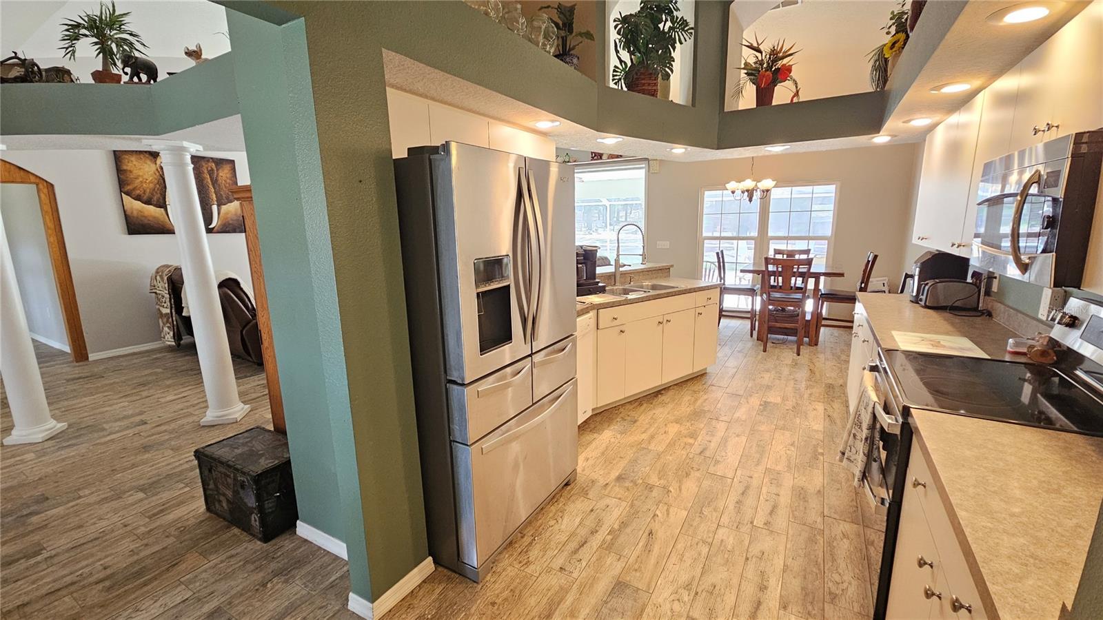 Listing photo id 6 for 37416 Hackney Place