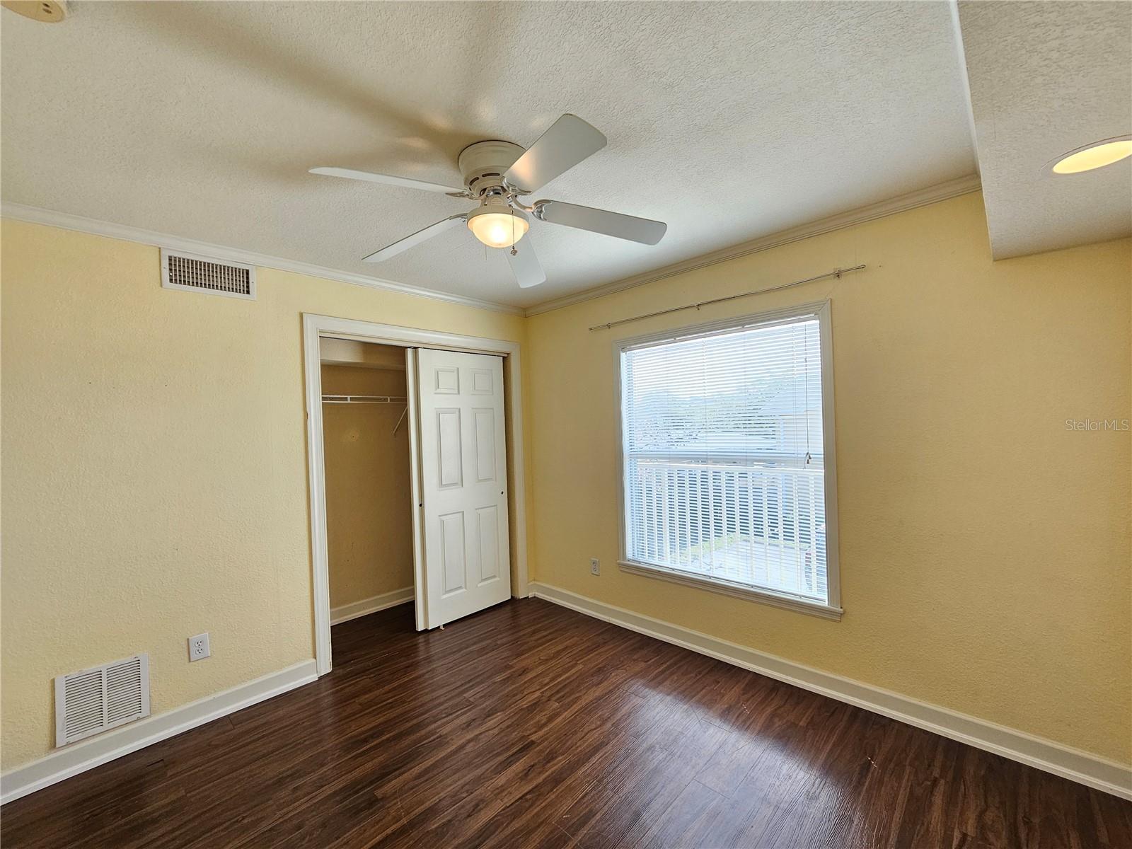 Image 13 of 14 For 119 Evergreen Avenue 203