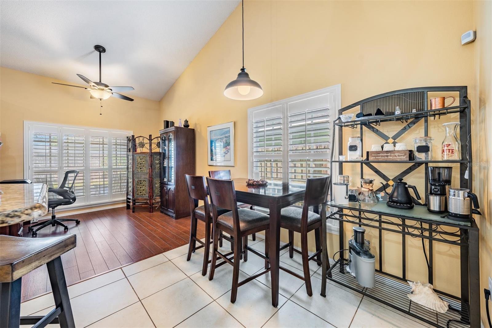 Image 10 of 34 For 1505 Lakehurst Way