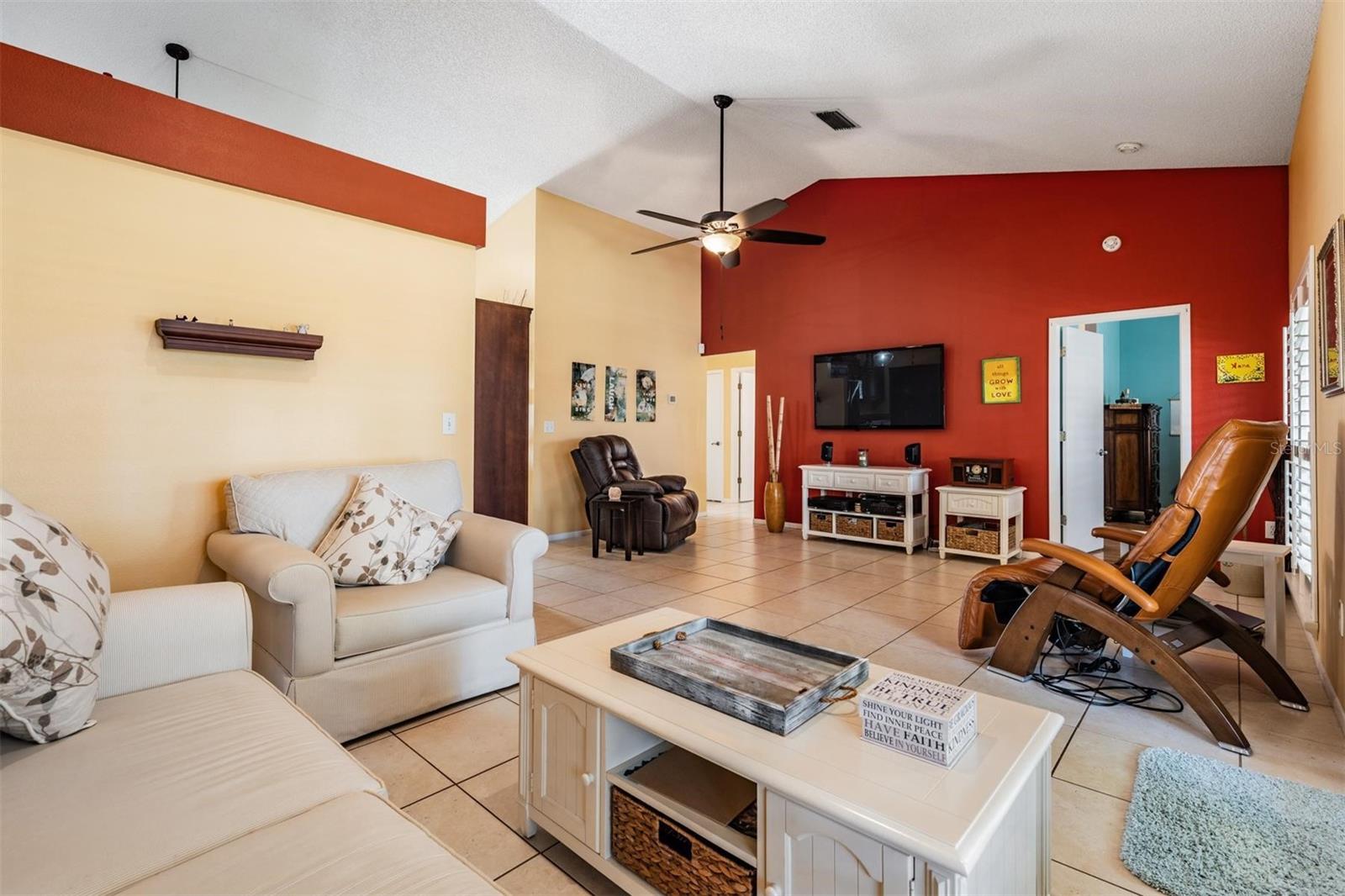 Image 13 of 34 For 1505 Lakehurst Way