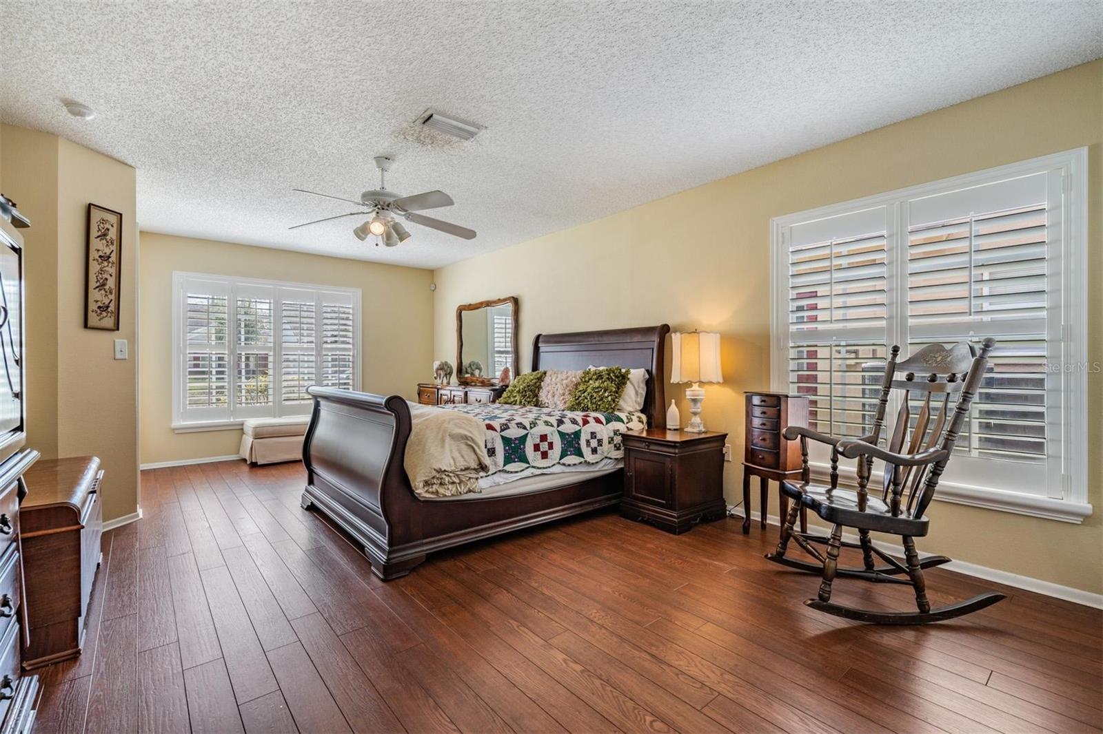 Image 19 of 34 For 1505 Lakehurst Way