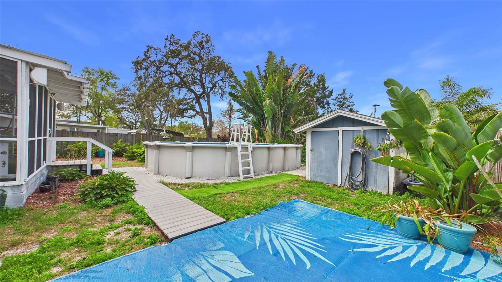 Image 30 of 37 For 1990 Carolina Avenue