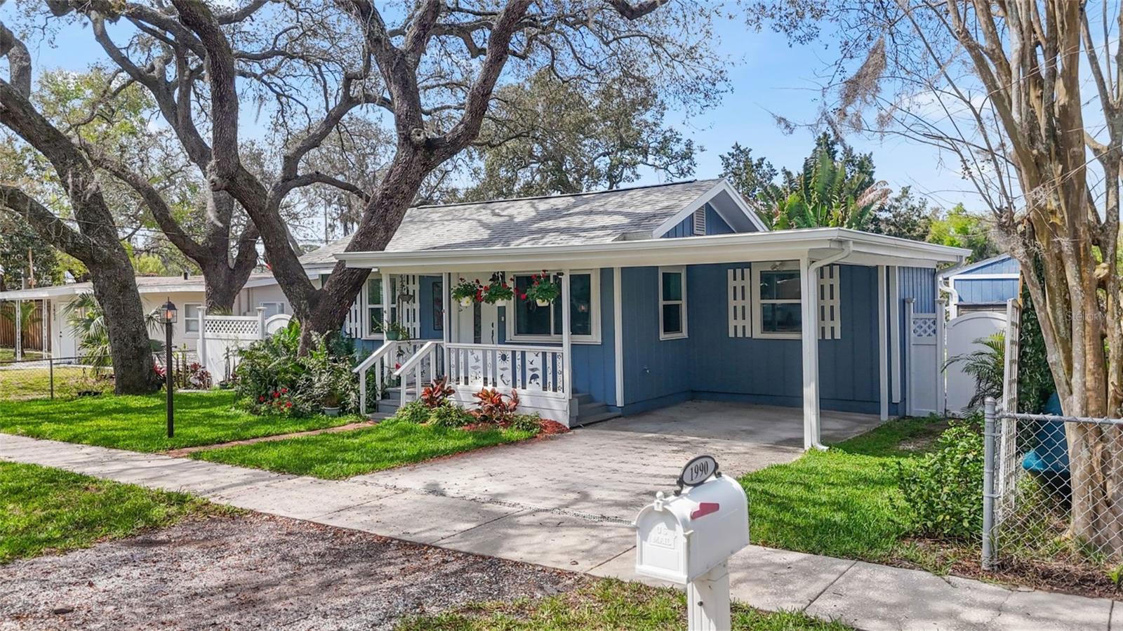 Image 36 of 37 For 1990 Carolina Avenue