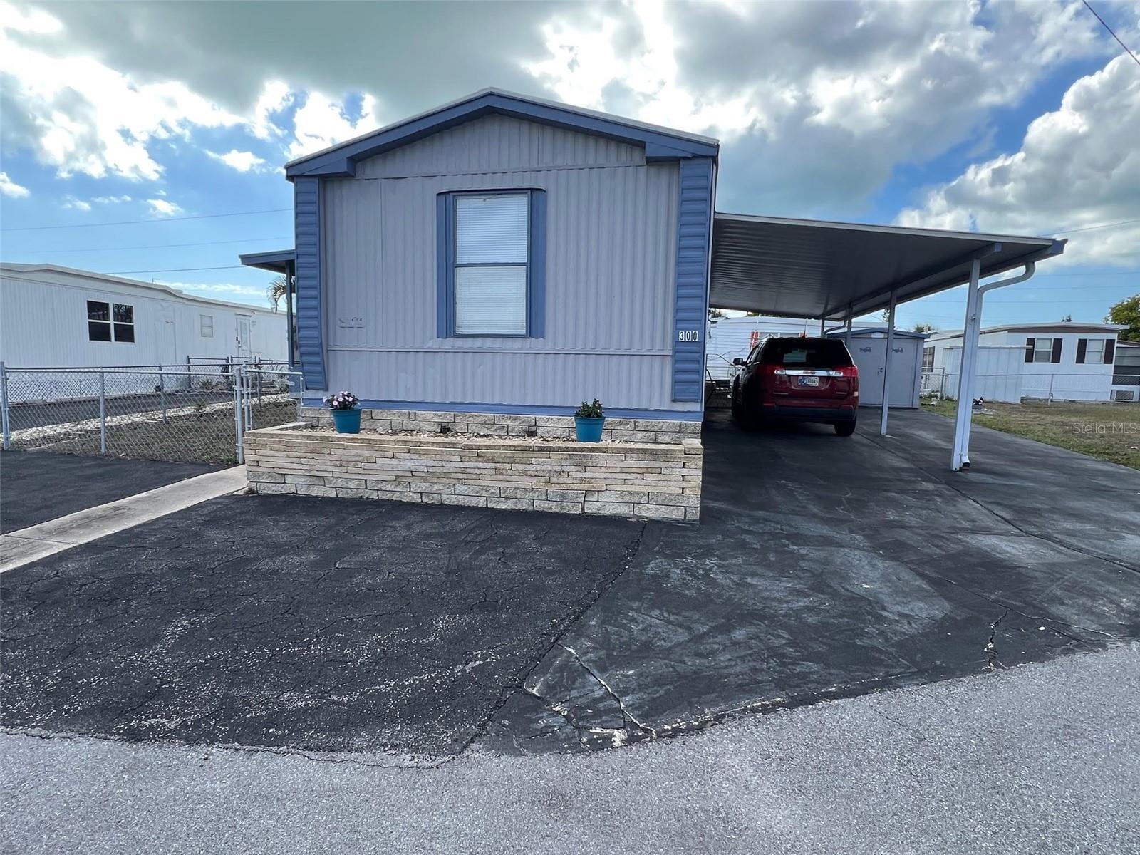 Image 3 of 27 For 6580 Seminole Boulevard 300