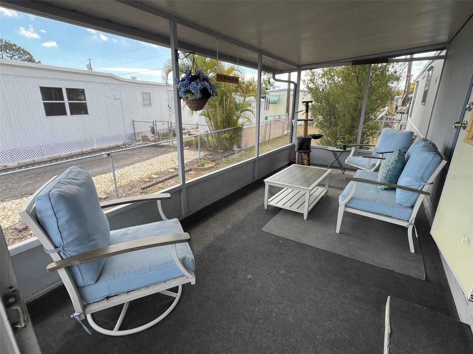 Image 6 of 27 For 6580 Seminole Boulevard 300