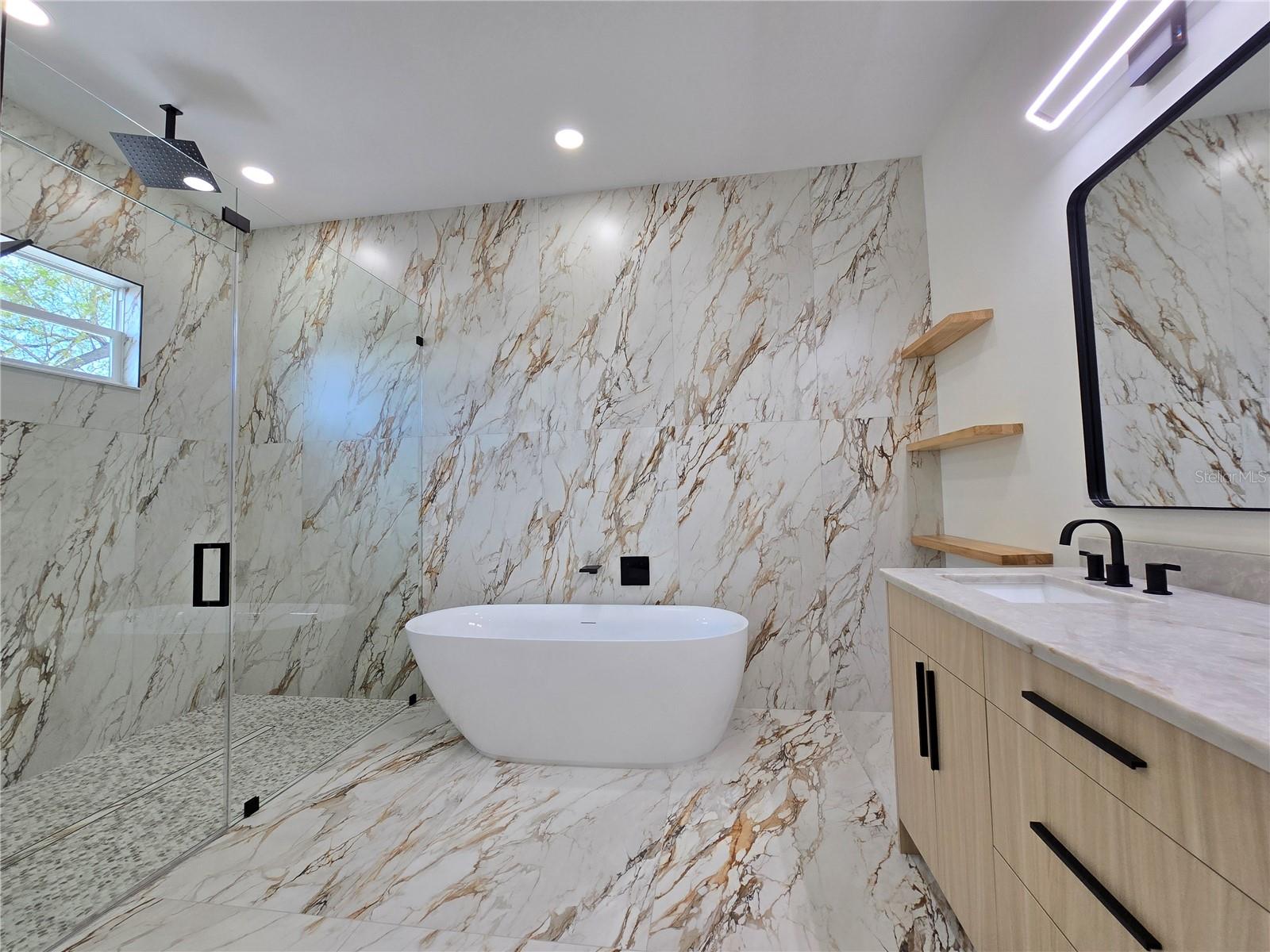 Image 16 of 50 For 2506 Arch Street