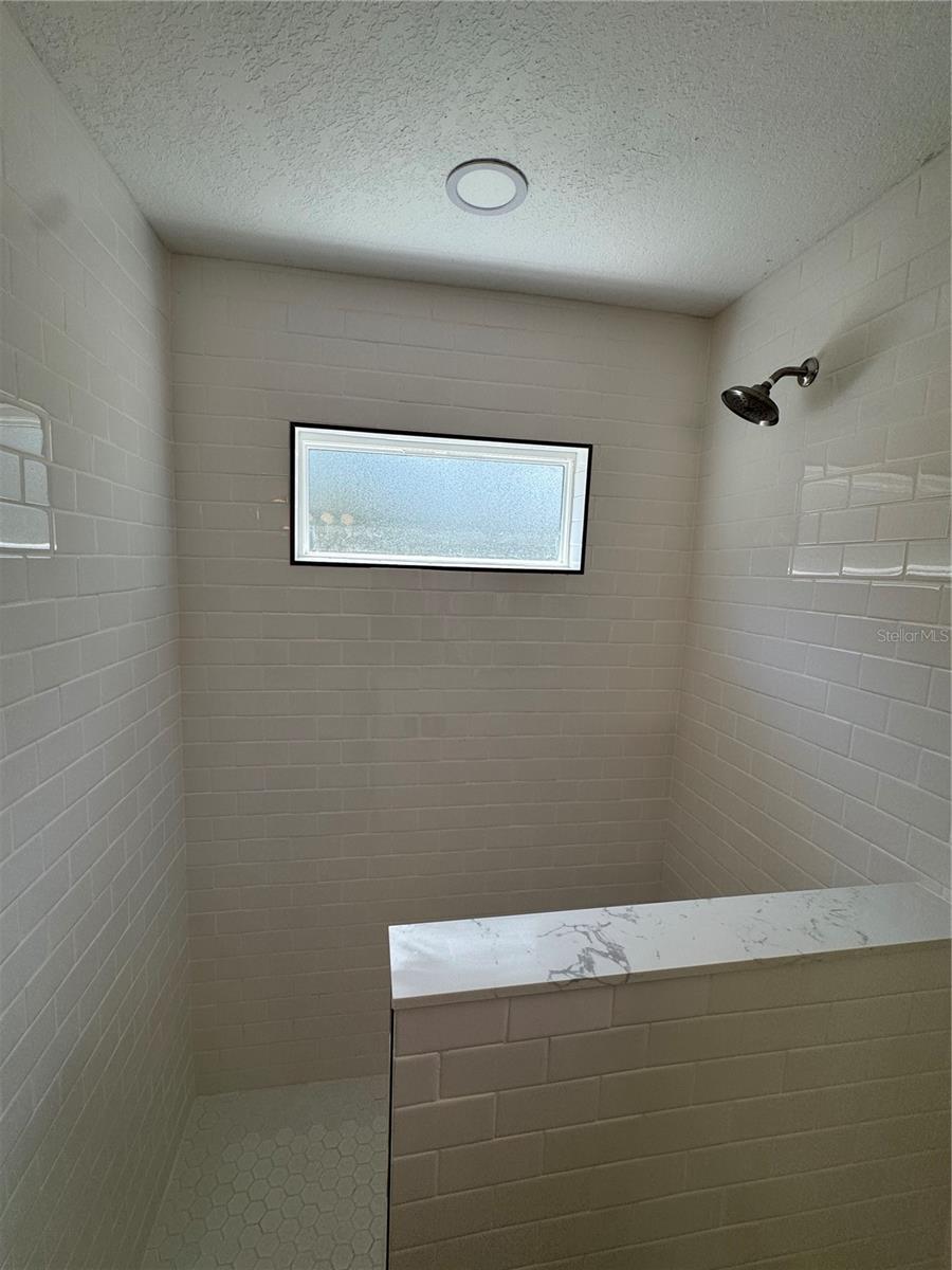 Image 18 of 35 For 8448 Balm Street