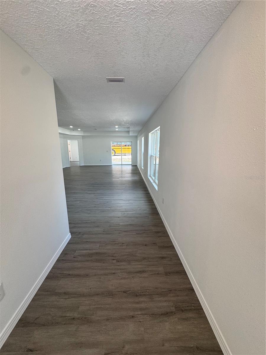 Image 24 of 35 For 8448 Balm Street