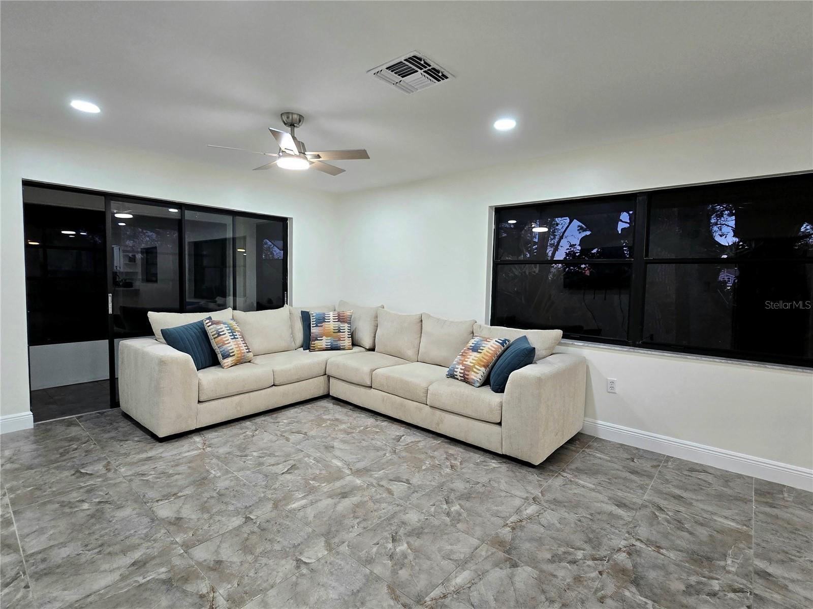 Image 5 of 47 For 2009 Hammock Pine Boulevard 2009