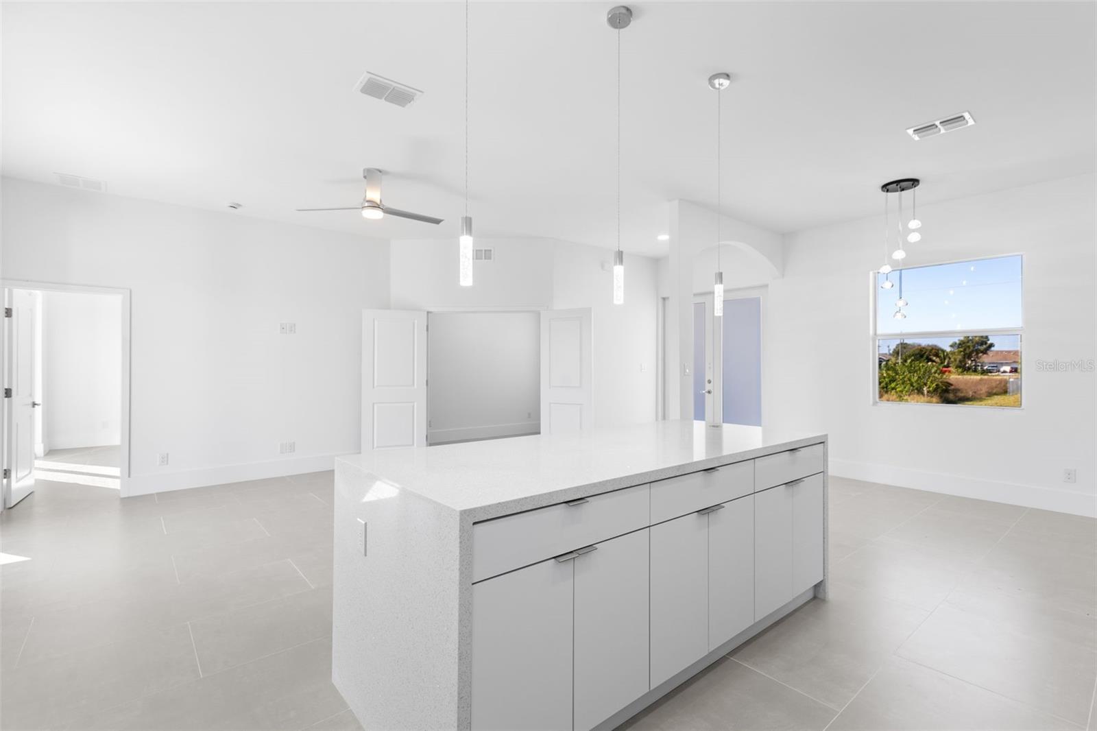 Image 7 of 31 For 152 Pennfield Street