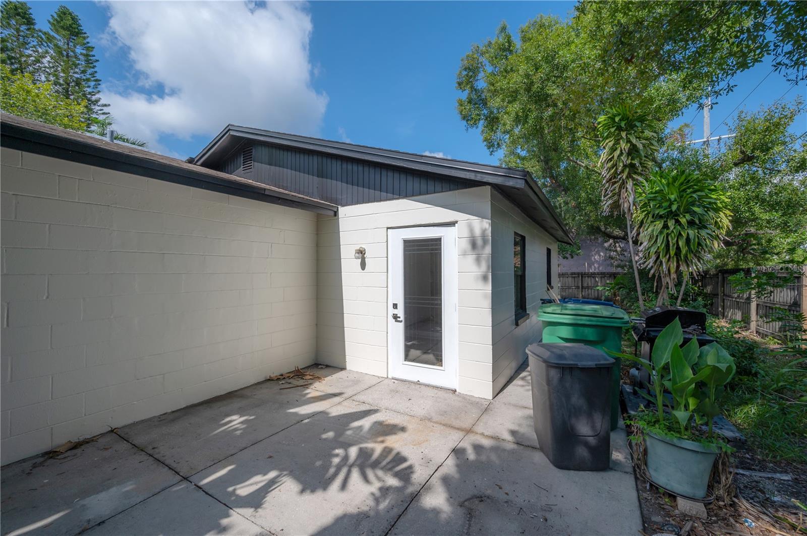 Image 13 of 43 For 6901 Fitzgerald Street