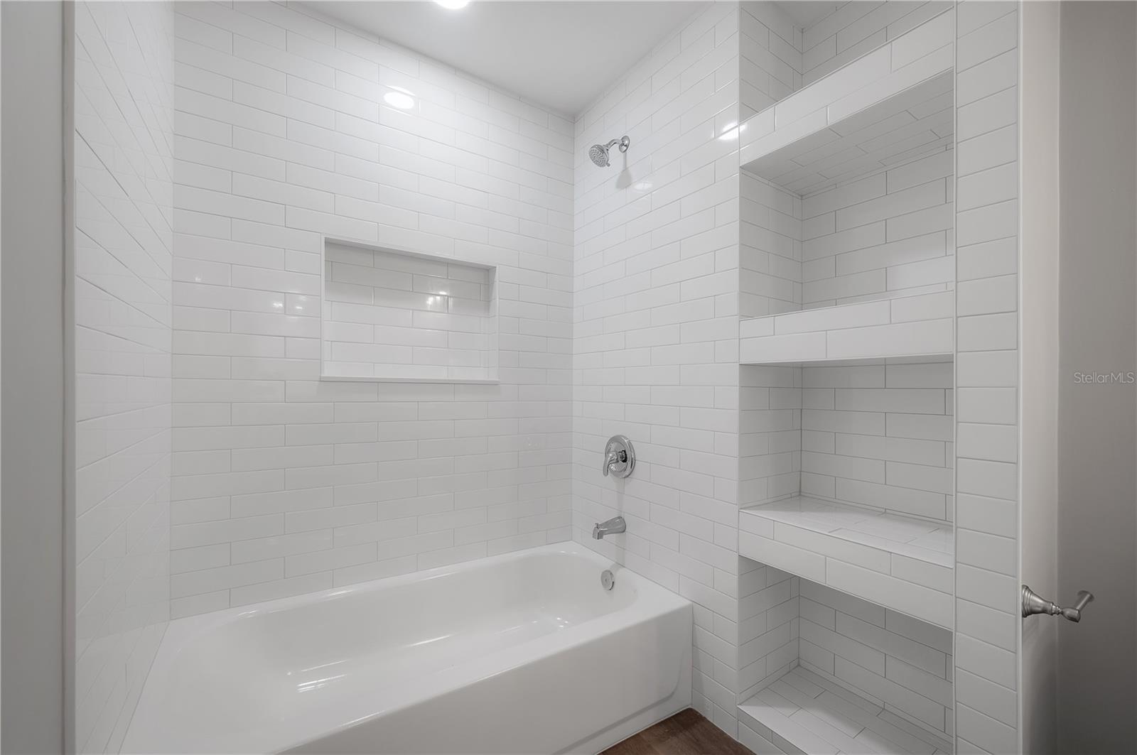 Image 23 of 43 For 6901 Fitzgerald Street