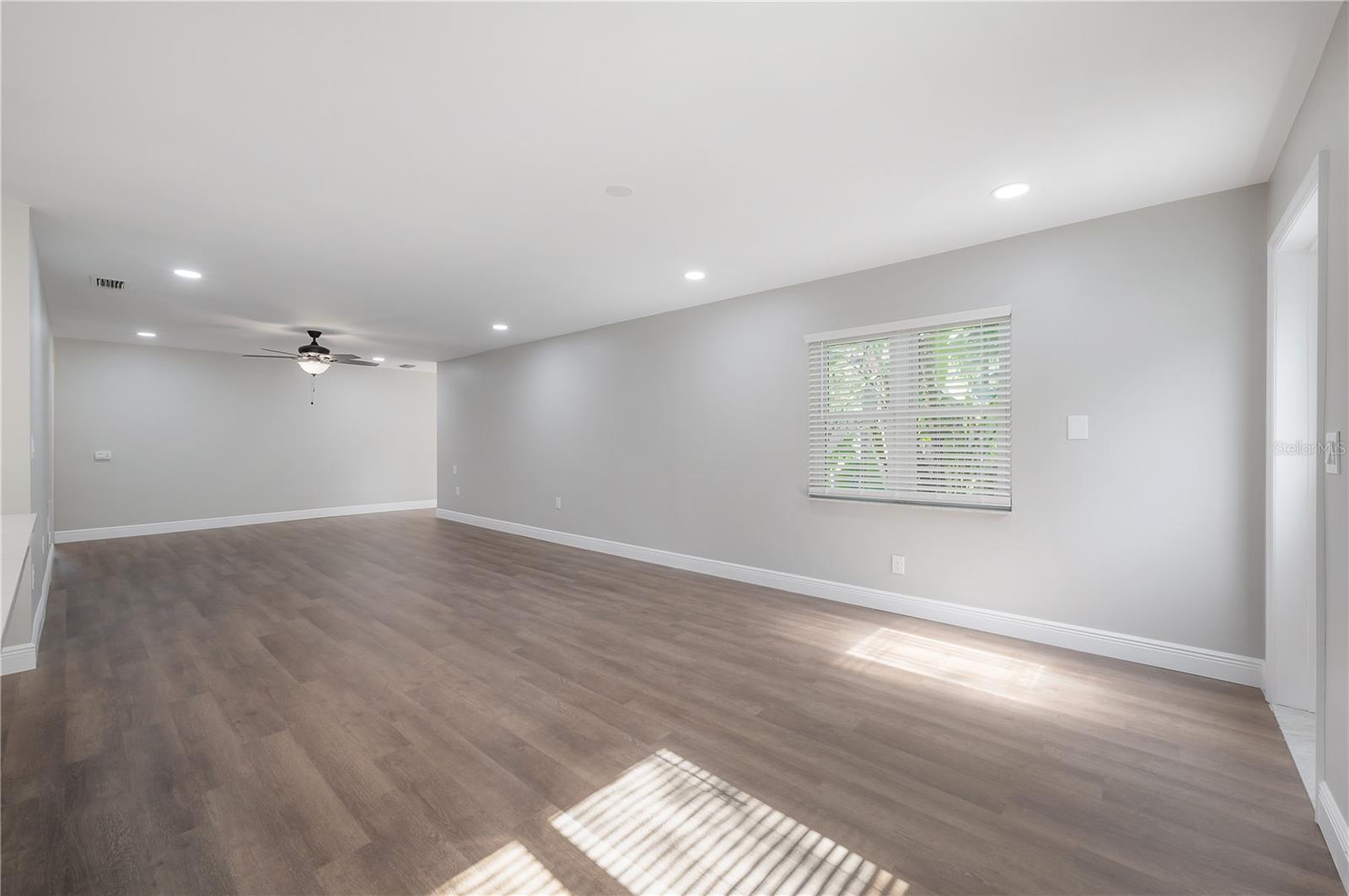 Image 26 of 43 For 6901 Fitzgerald Street