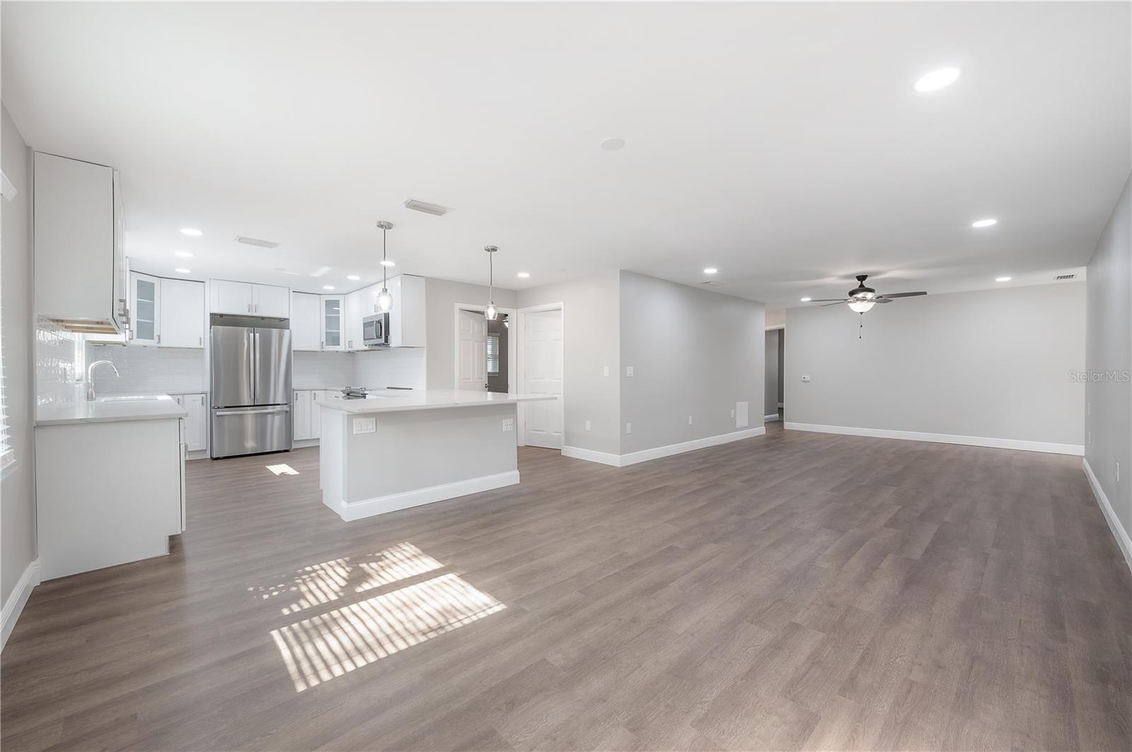 Image 27 of 43 For 6901 Fitzgerald Street