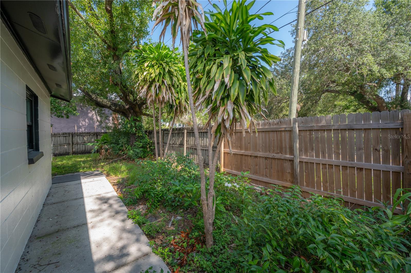 Image 6 of 43 For 6901 Fitzgerald Street