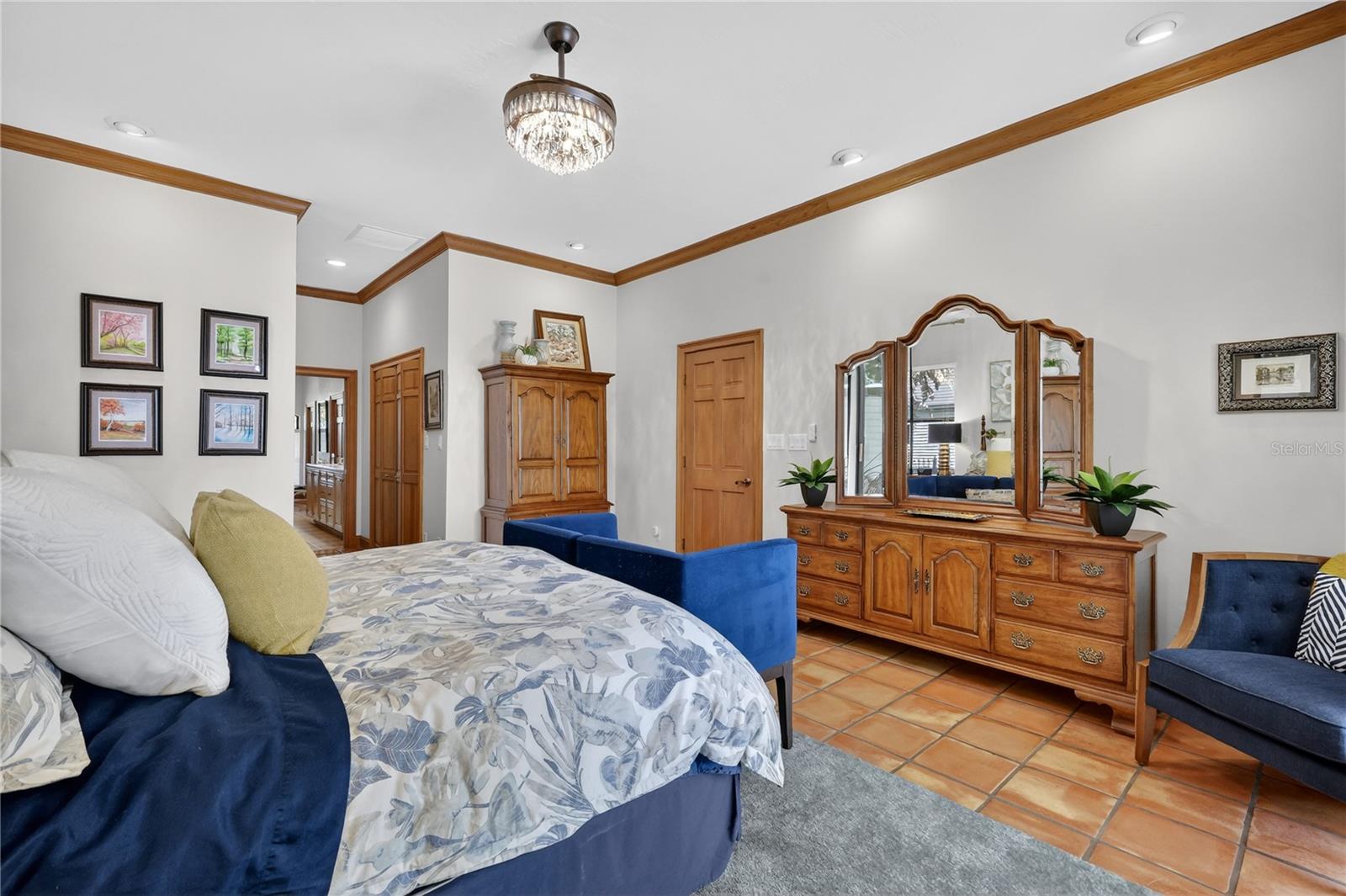 Image 21 of 48 For 16238 Shirley Shores Road