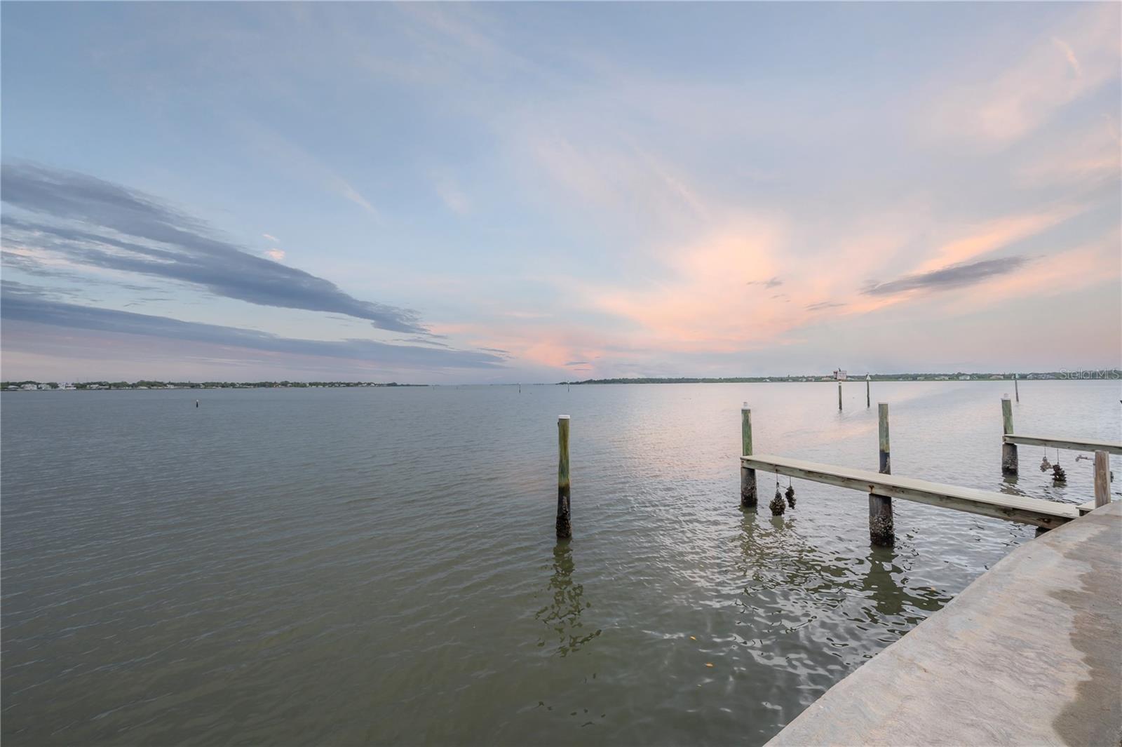 Details for 120 Brent Circle, OLDSMAR, FL 34677