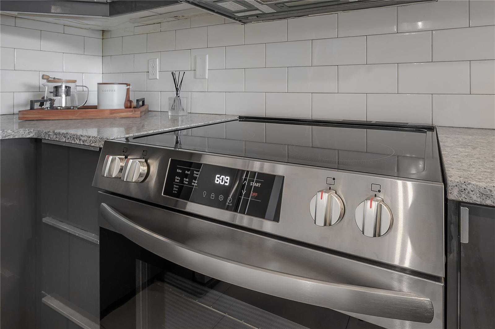 Image 23 of 57 For 120 Brent Circle