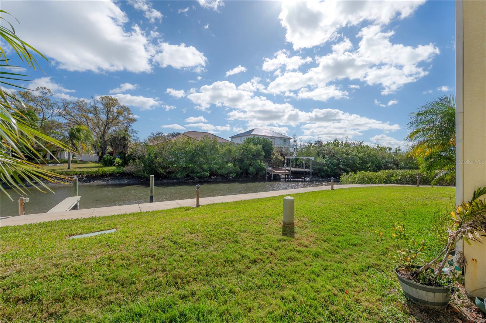 Image 44 of 57 For 120 Brent Circle