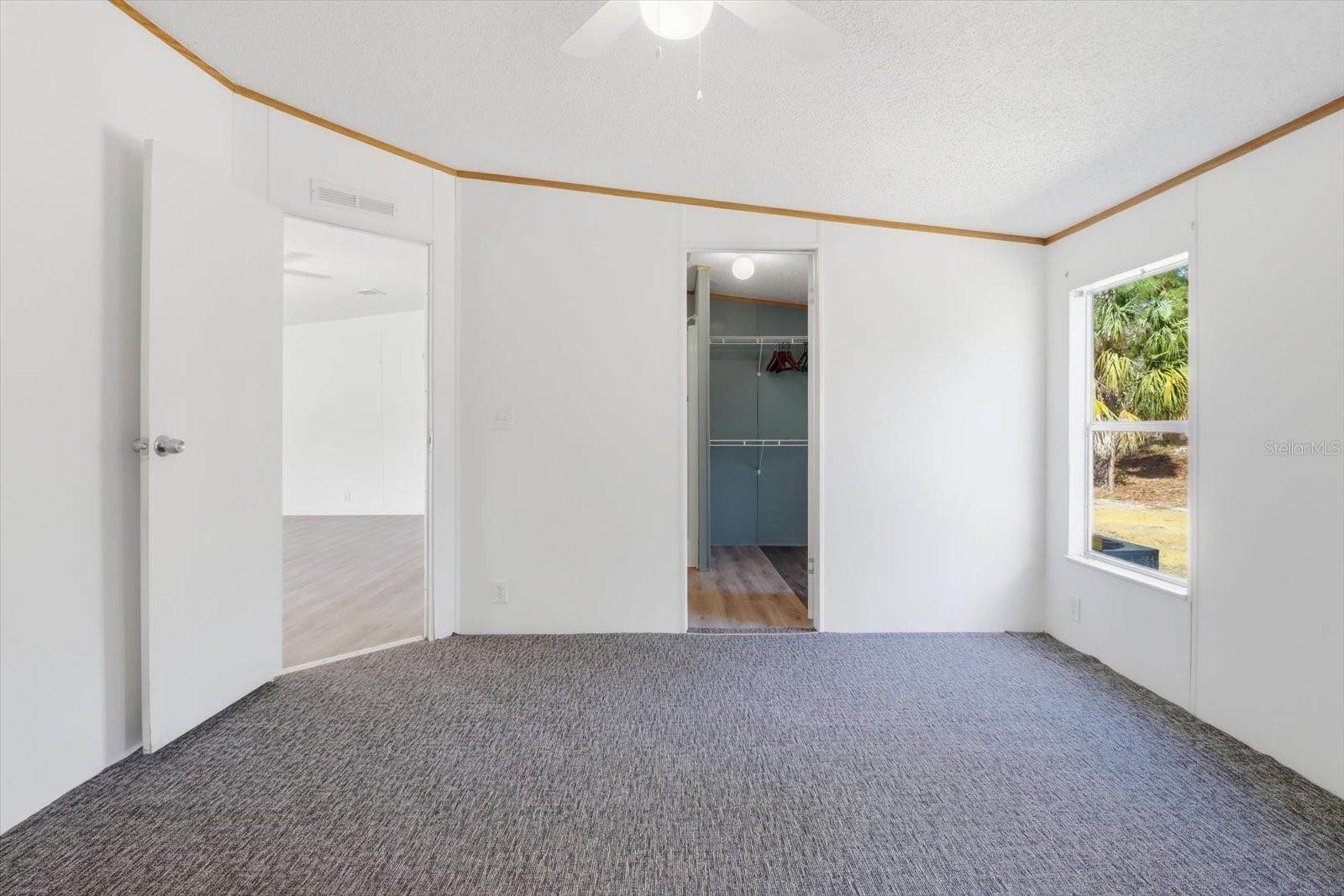 Image 18 of 40 For 8353 Kimberly Court