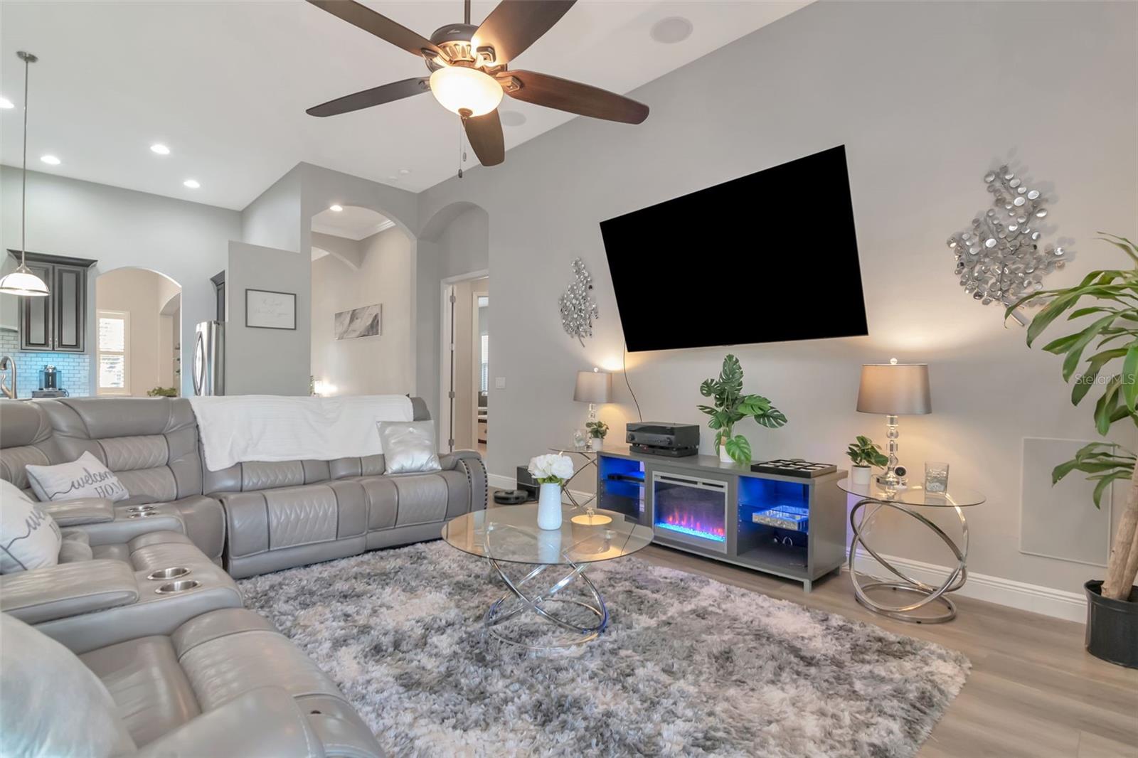 Image 11 of 83 For 19419 Autumn Chase Court