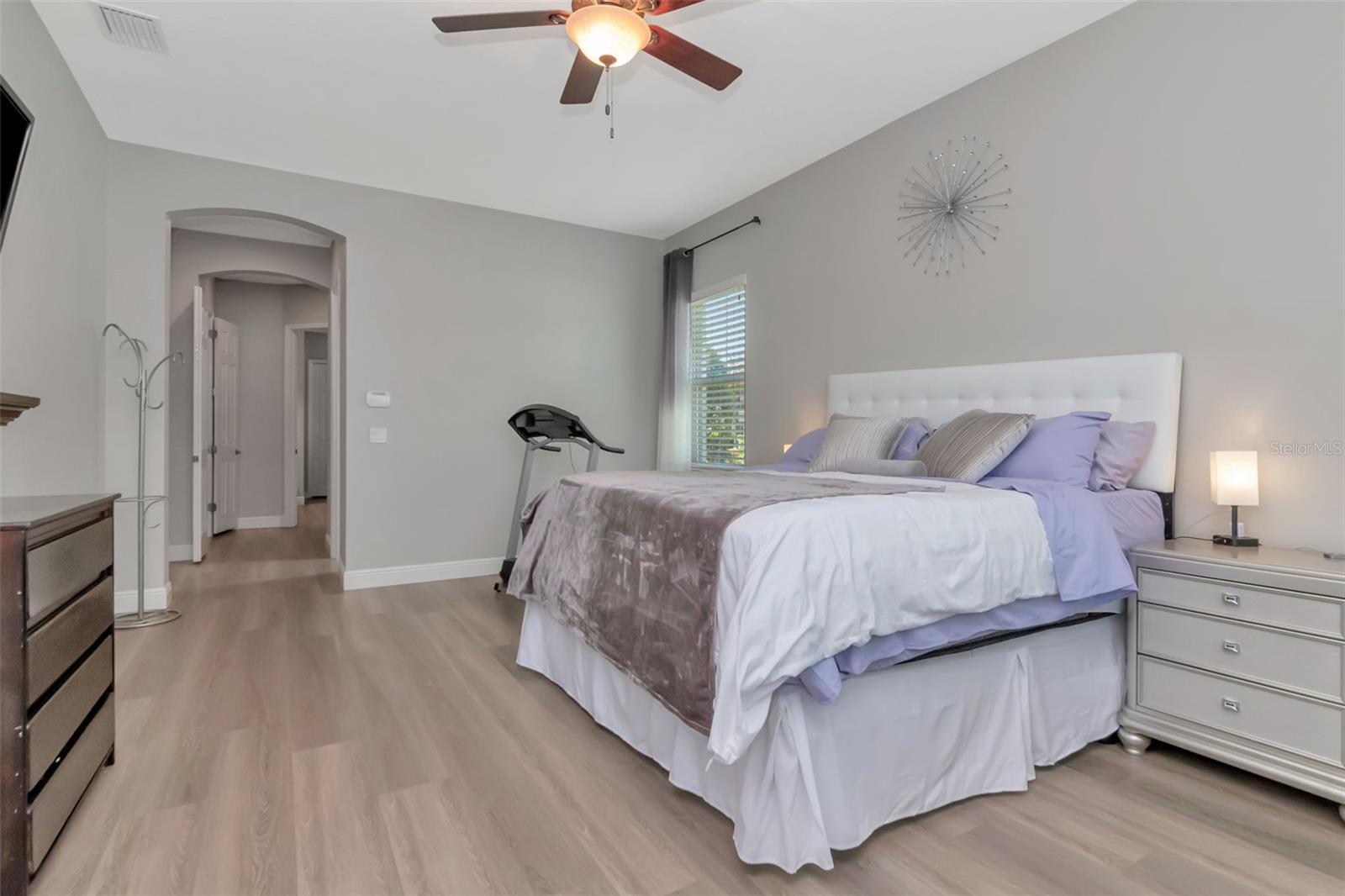 Image 40 of 83 For 19419 Autumn Chase Court