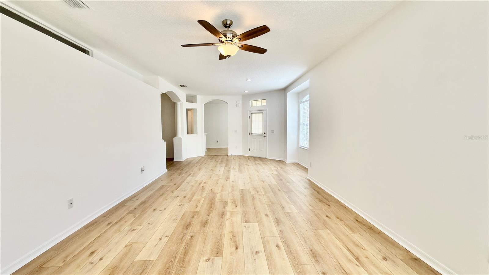 Image 13 of 34 For 3403 Chapel Creek Circle