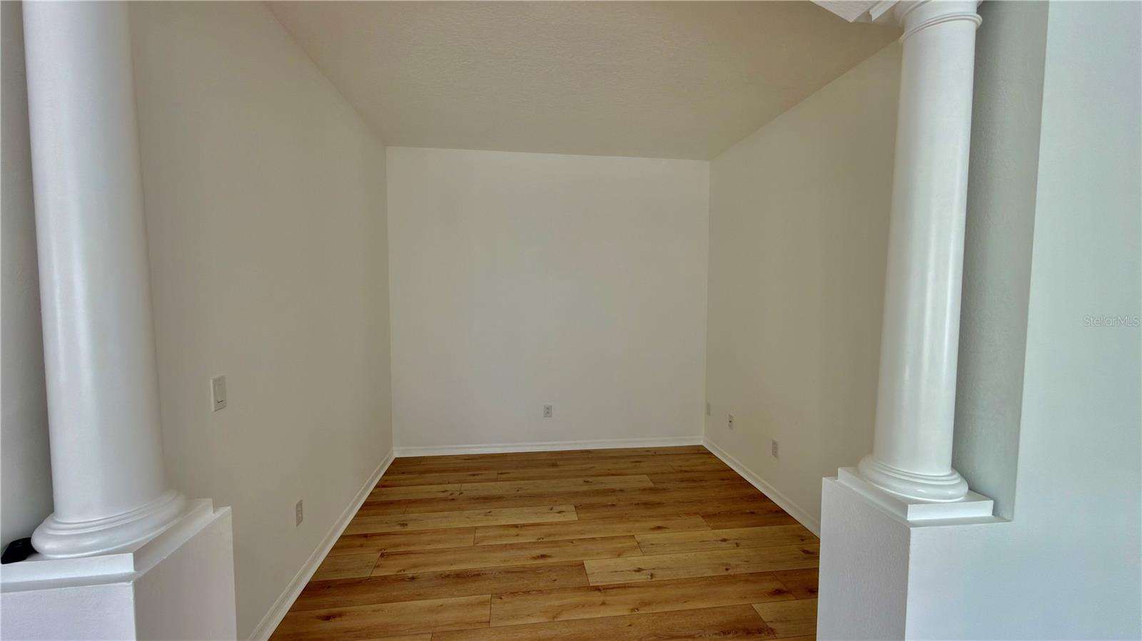 Image 29 of 34 For 3403 Chapel Creek Circle