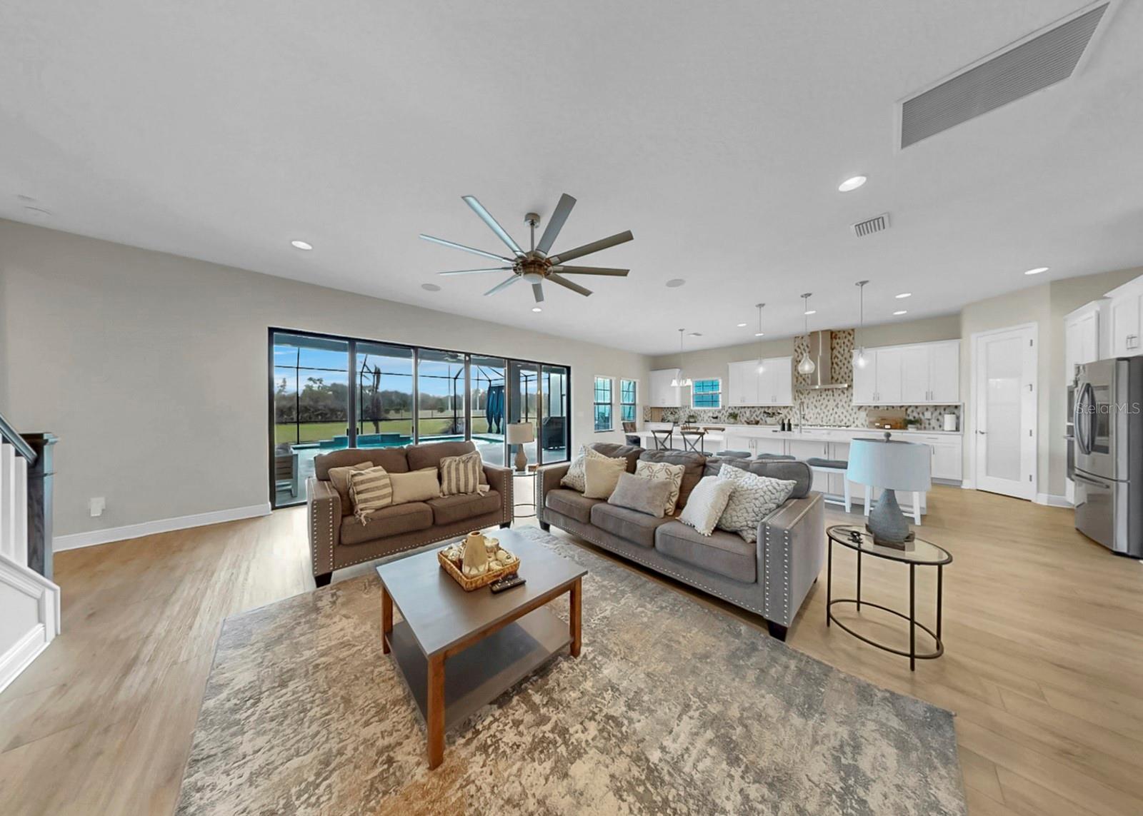 Image 13 of 70 For 14261 Swiss Bridge Drive