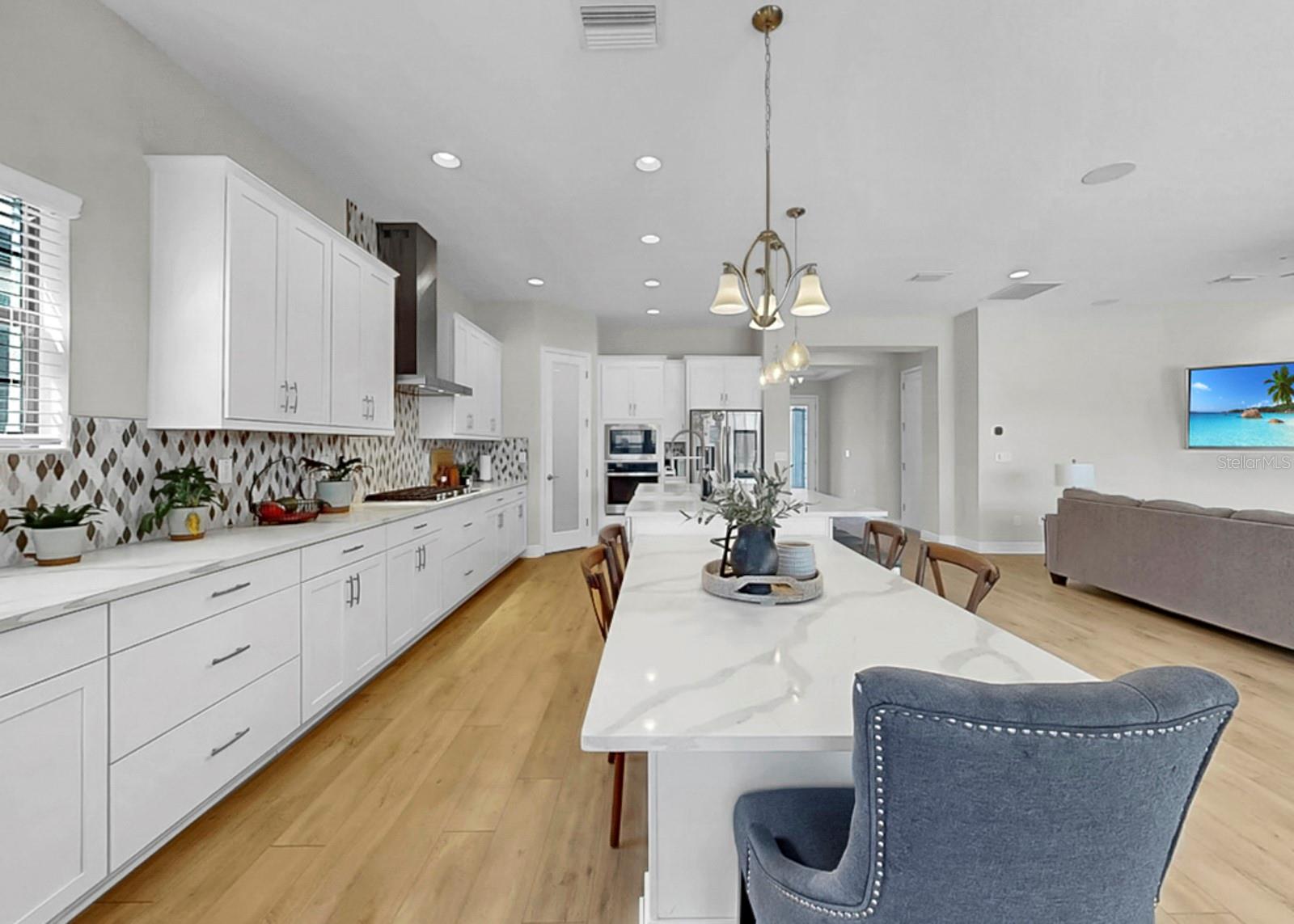 Image 19 of 70 For 14261 Swiss Bridge Drive