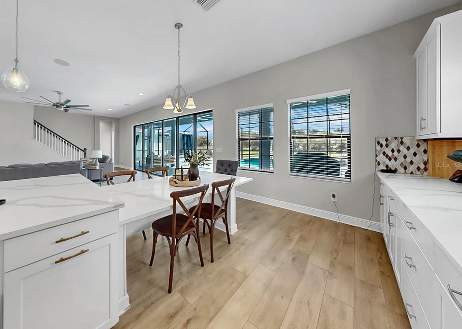 Image 21 of 70 For 14261 Swiss Bridge Drive