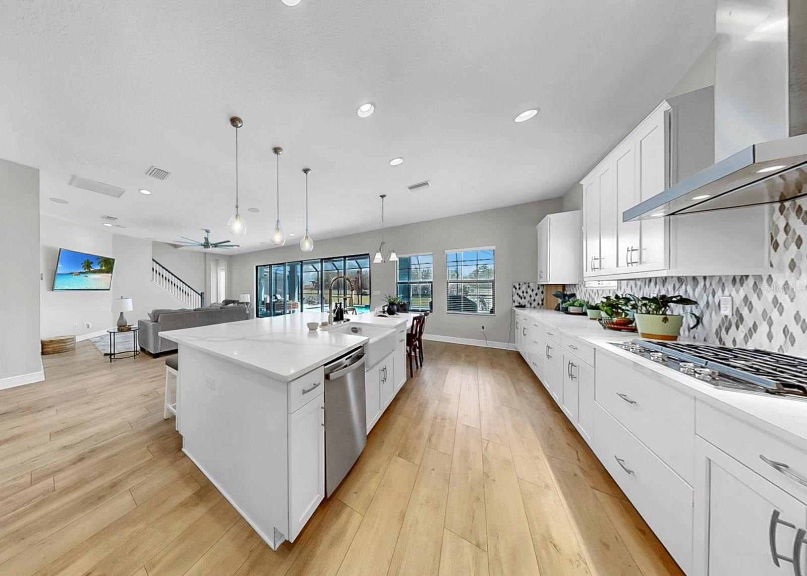 Image 25 of 70 For 14261 Swiss Bridge Drive