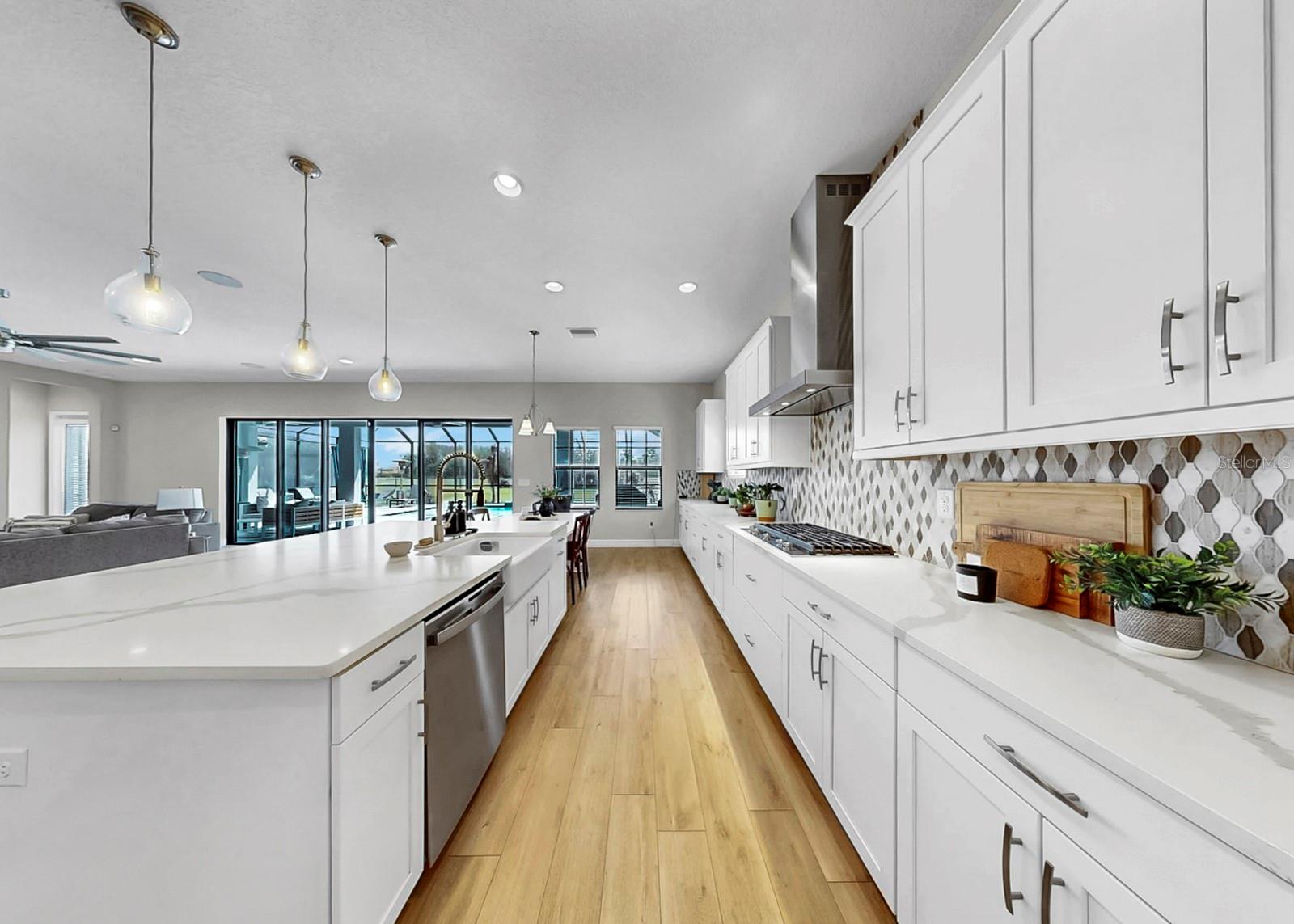 Image 27 of 70 For 14261 Swiss Bridge Drive