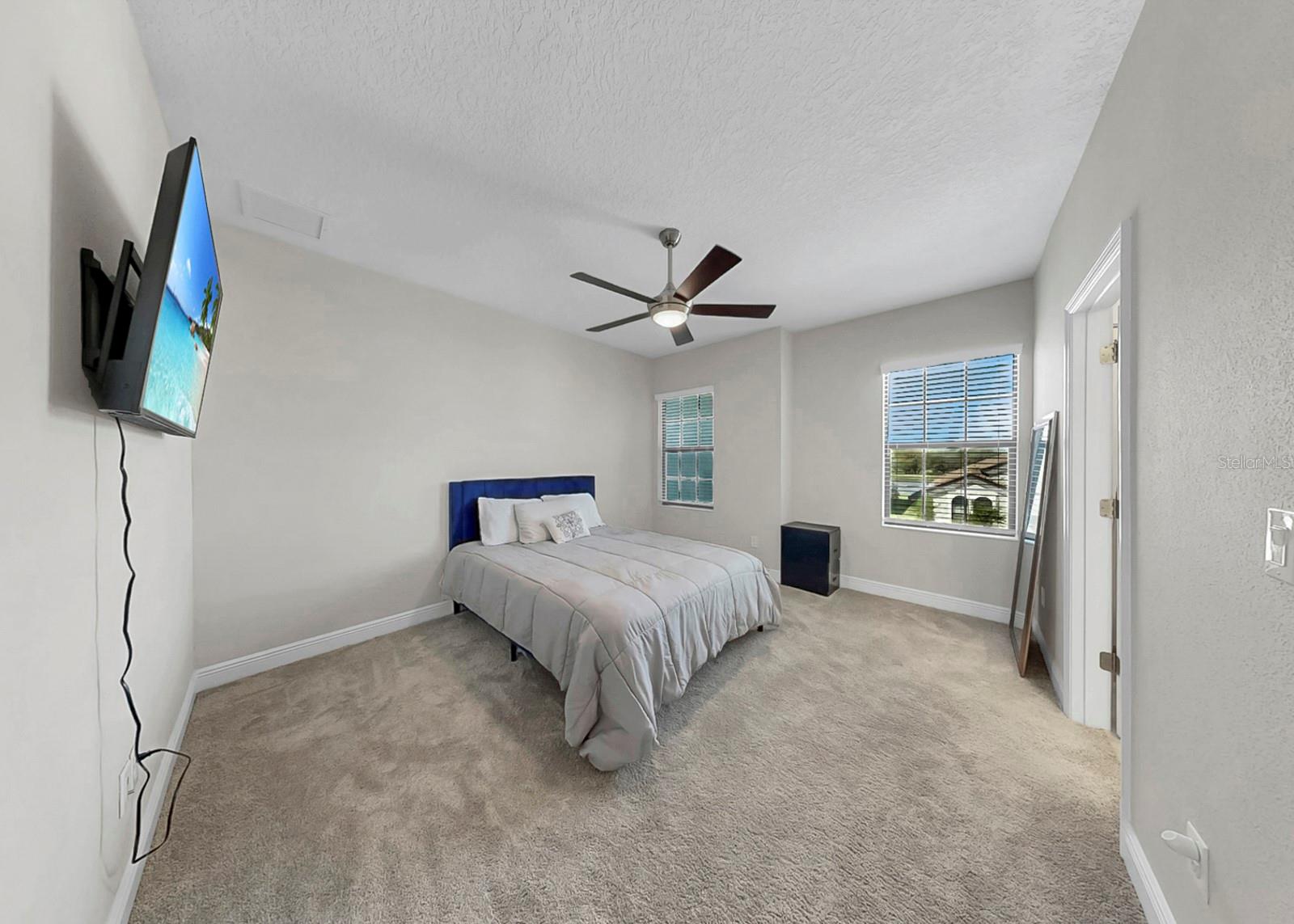 Image 44 of 70 For 14261 Swiss Bridge Drive