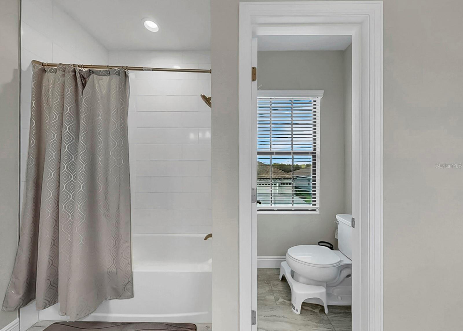 Image 48 of 70 For 14261 Swiss Bridge Drive