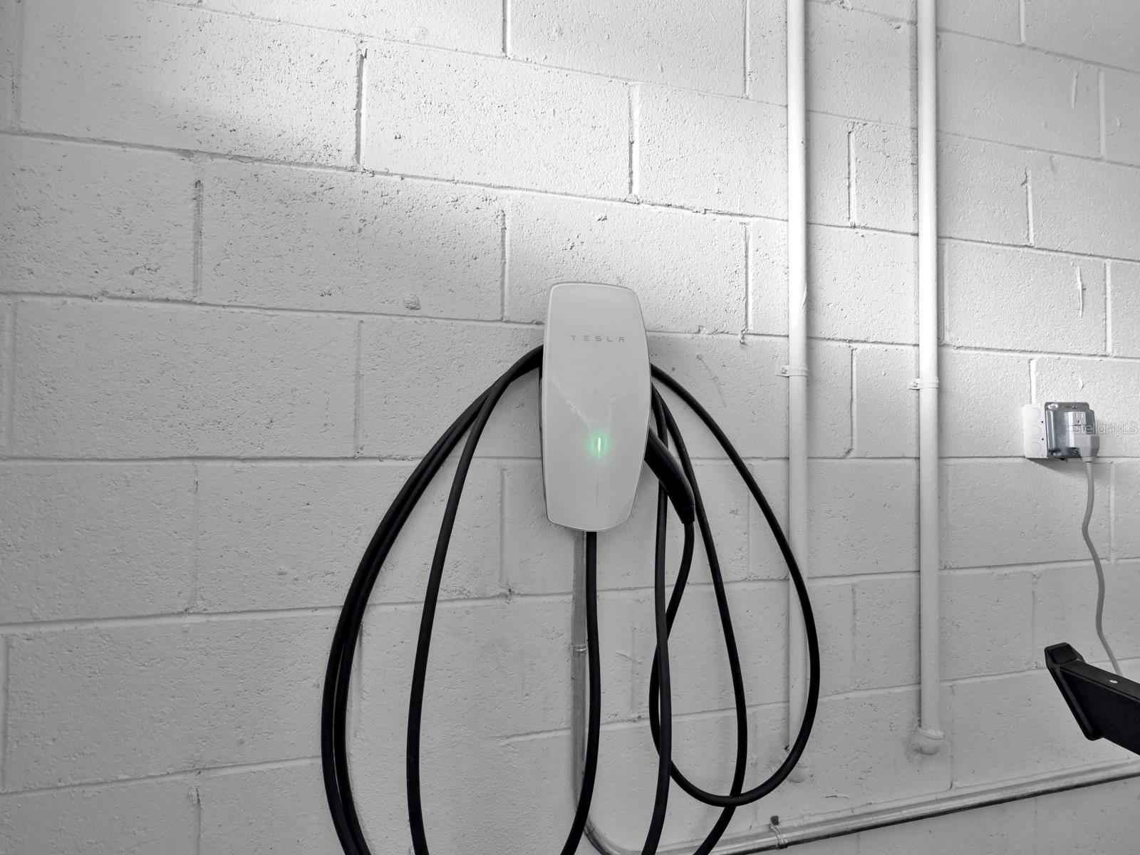 Image 57 of 70 For 14261 Swiss Bridge Drive