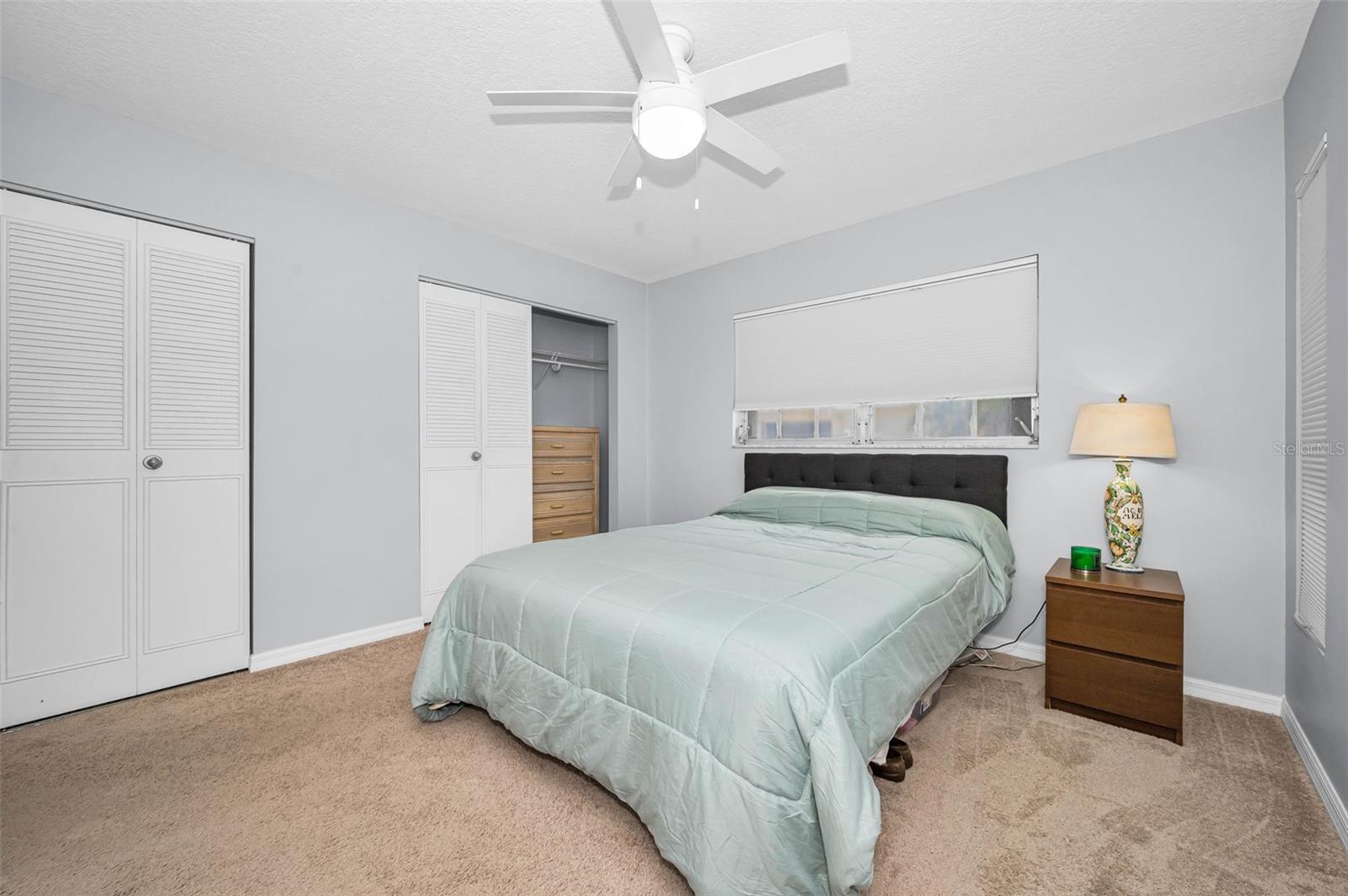 Image 10 of 36 For 852 Oxford Court