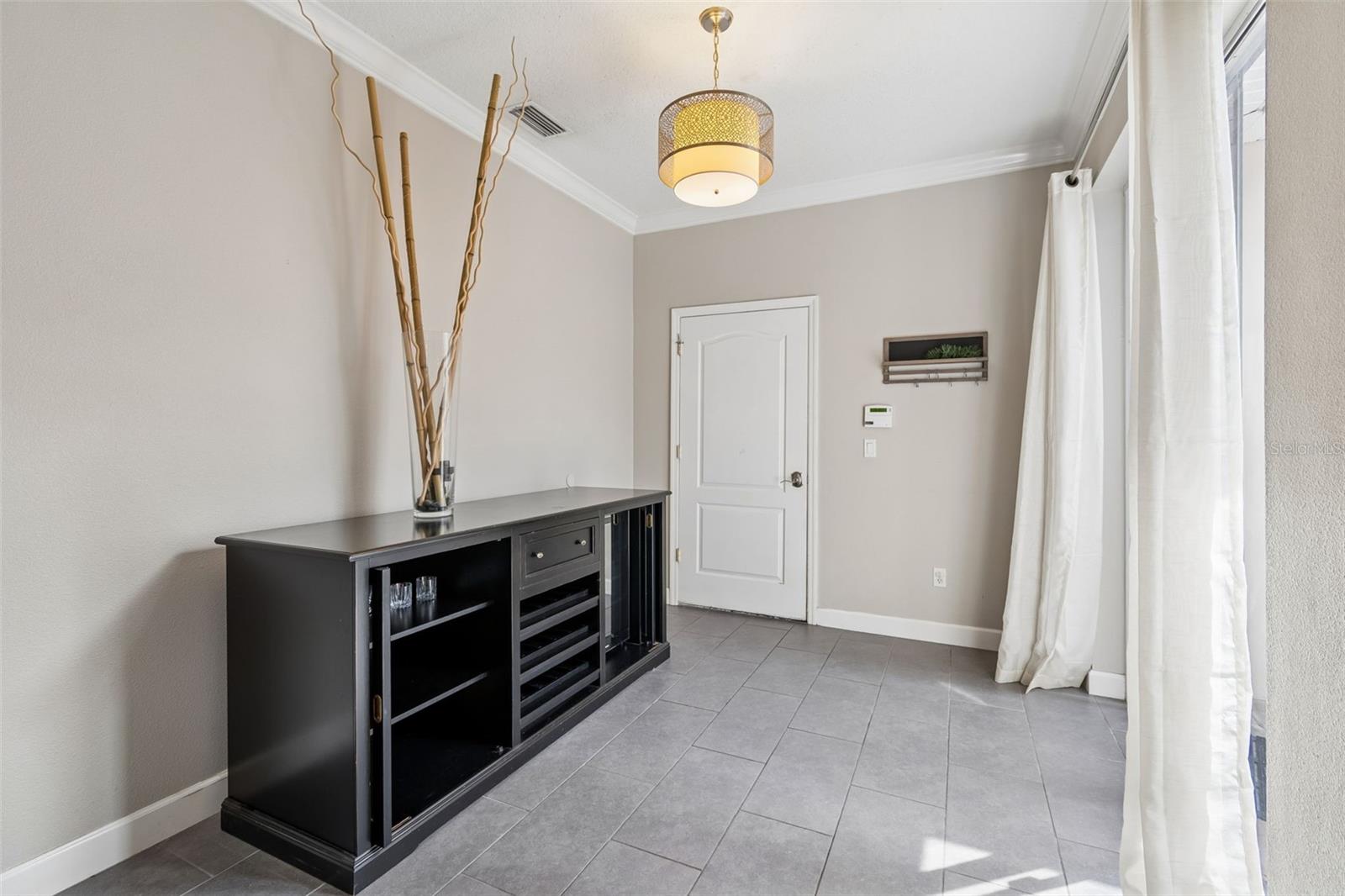 Image 30 of 87 For 9816 Royce Drive