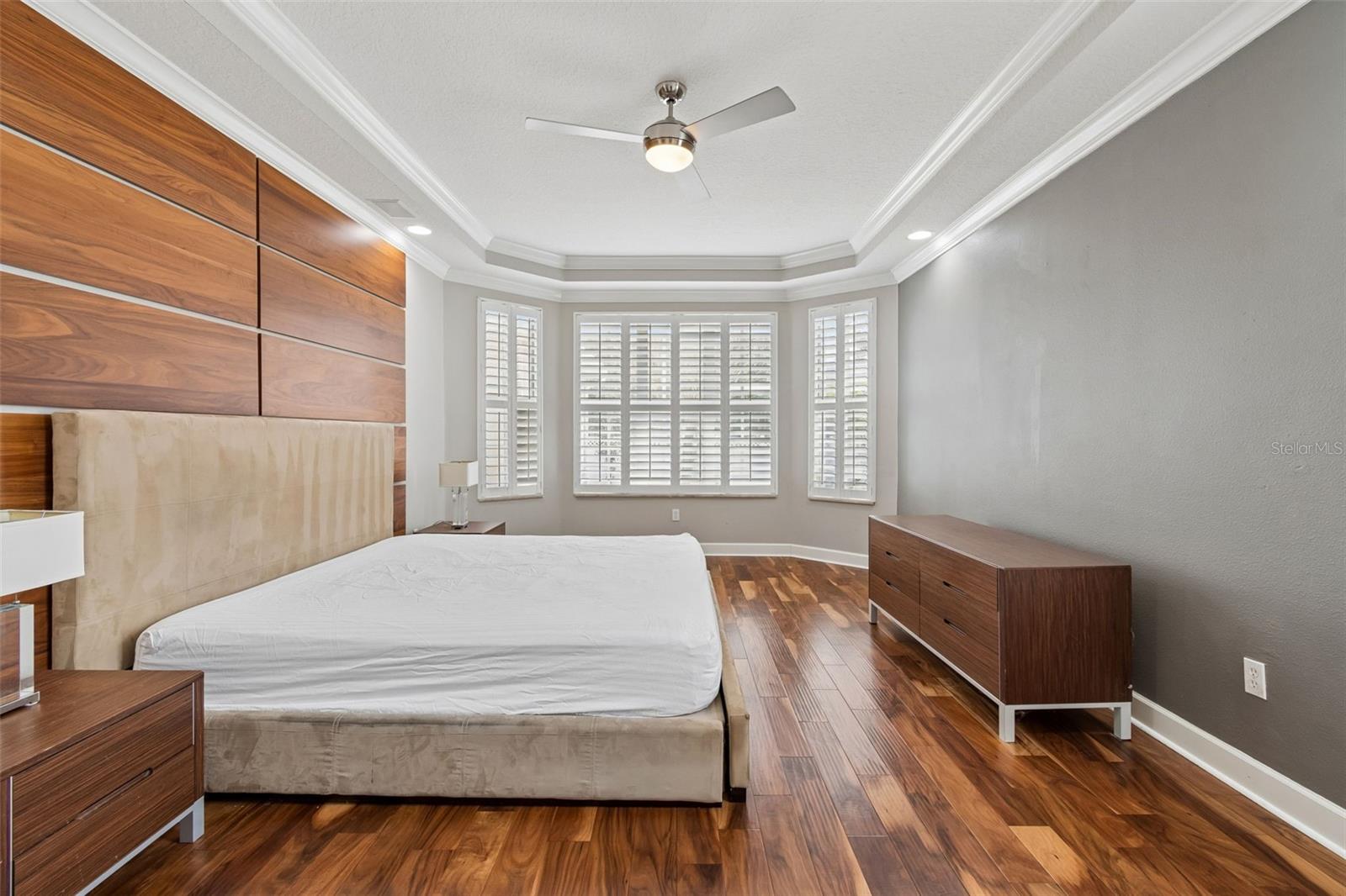 Image 35 of 87 For 9816 Royce Drive