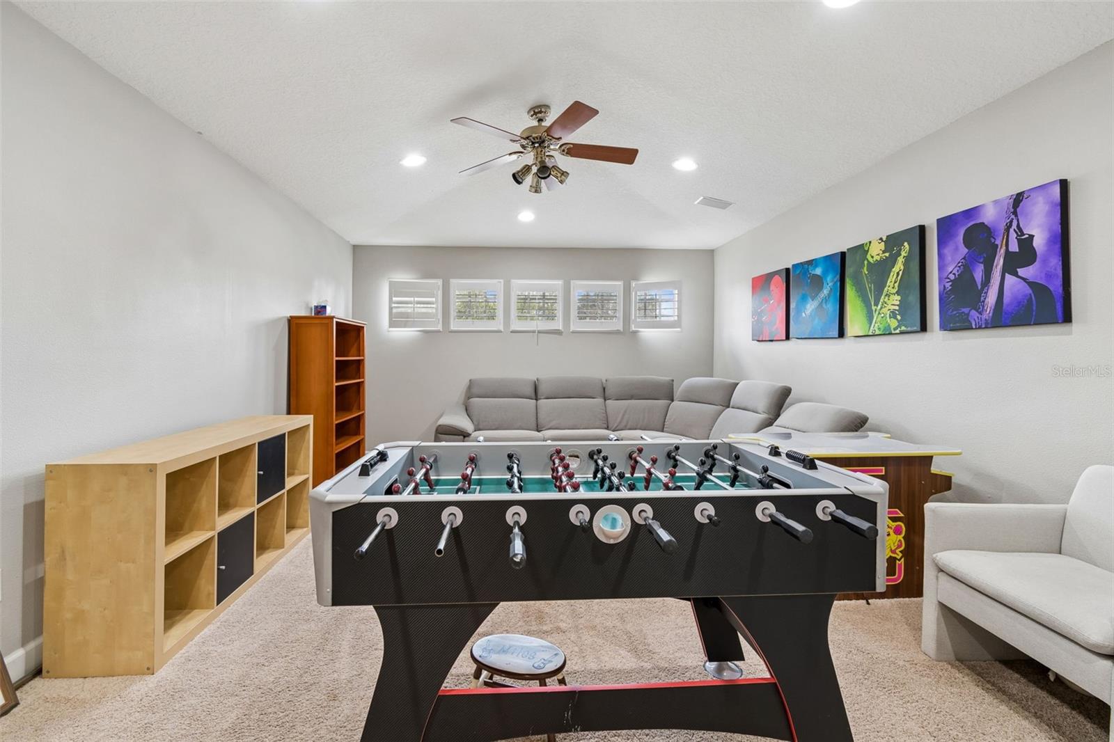 Image 45 of 87 For 9816 Royce Drive