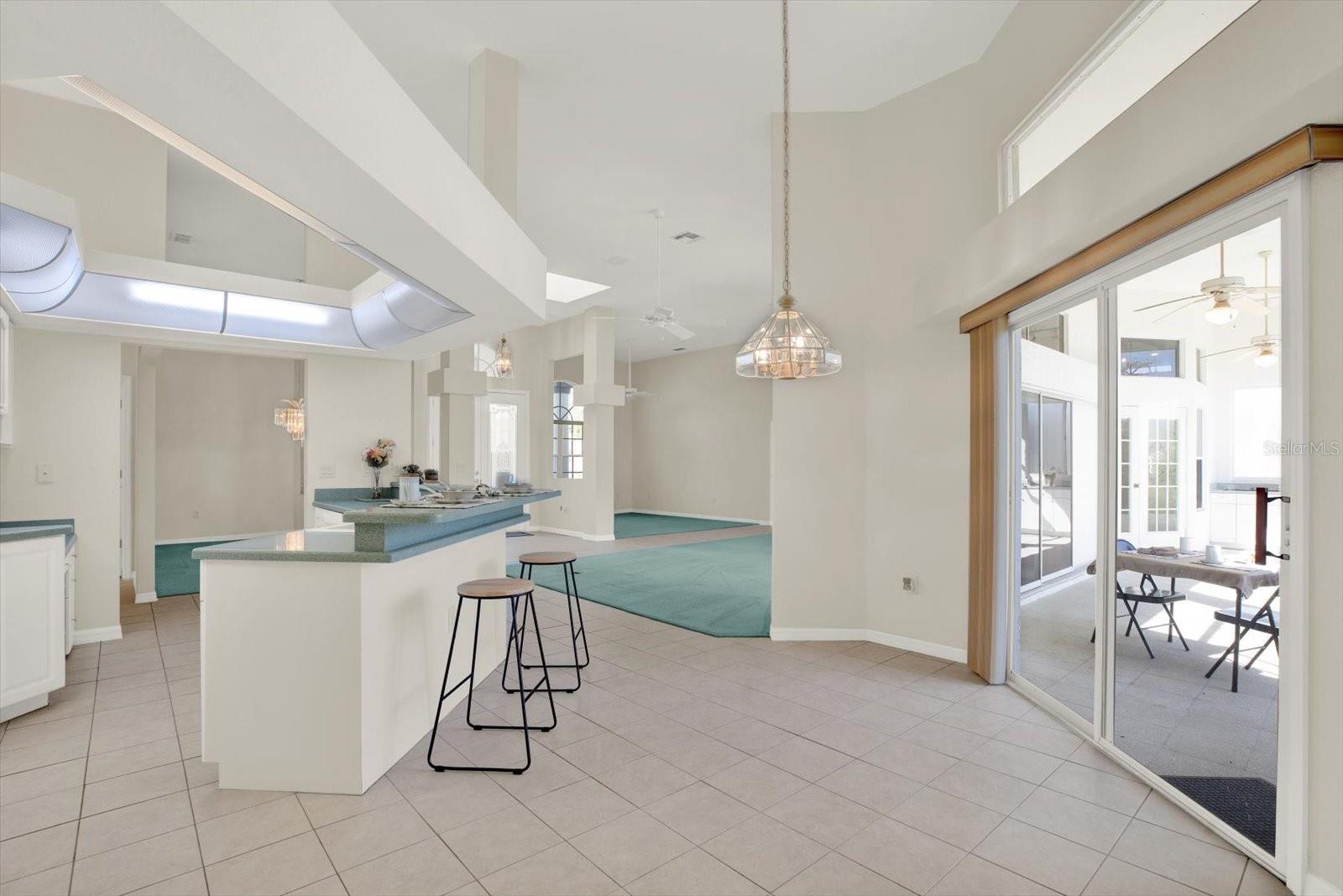 Image 17 of 52 For 8606 Coral Creek Loop