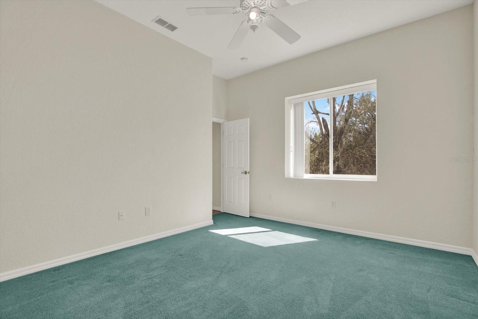 Image 32 of 52 For 8606 Coral Creek Loop