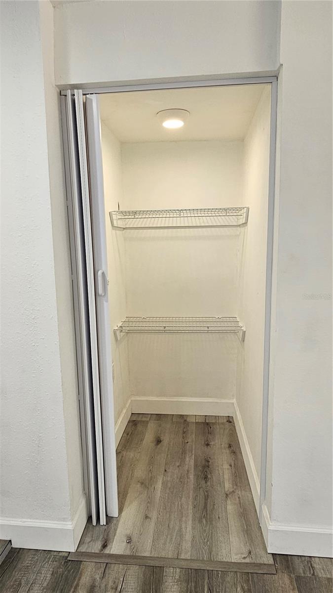 Image 10 of 28 For 1325 Mary L Road