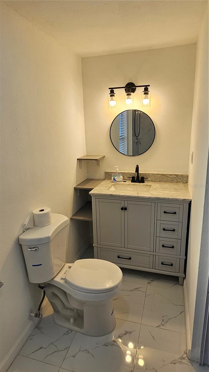 Image 7 of 28 For 1325 Mary L Road